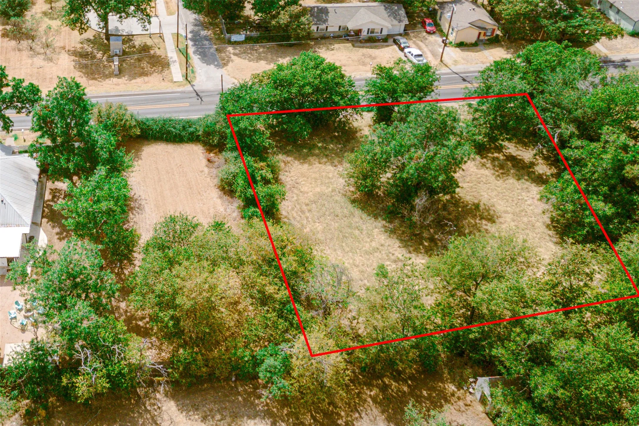 Improved Land For Sale in Hood County , 713 N Houston Street, Granbury, Texas 76048, 0, 0, Garage spaces, 0 Sqft, built in 0, mls#21358773, Real Estate Agent in Granbury, Homes For Sale in Hood county, Homes For Sale in Granbury, Realtor in Granbury Texas, Real Estate Brokerage Independent Realty Texas, Luminita Cordes Realtor