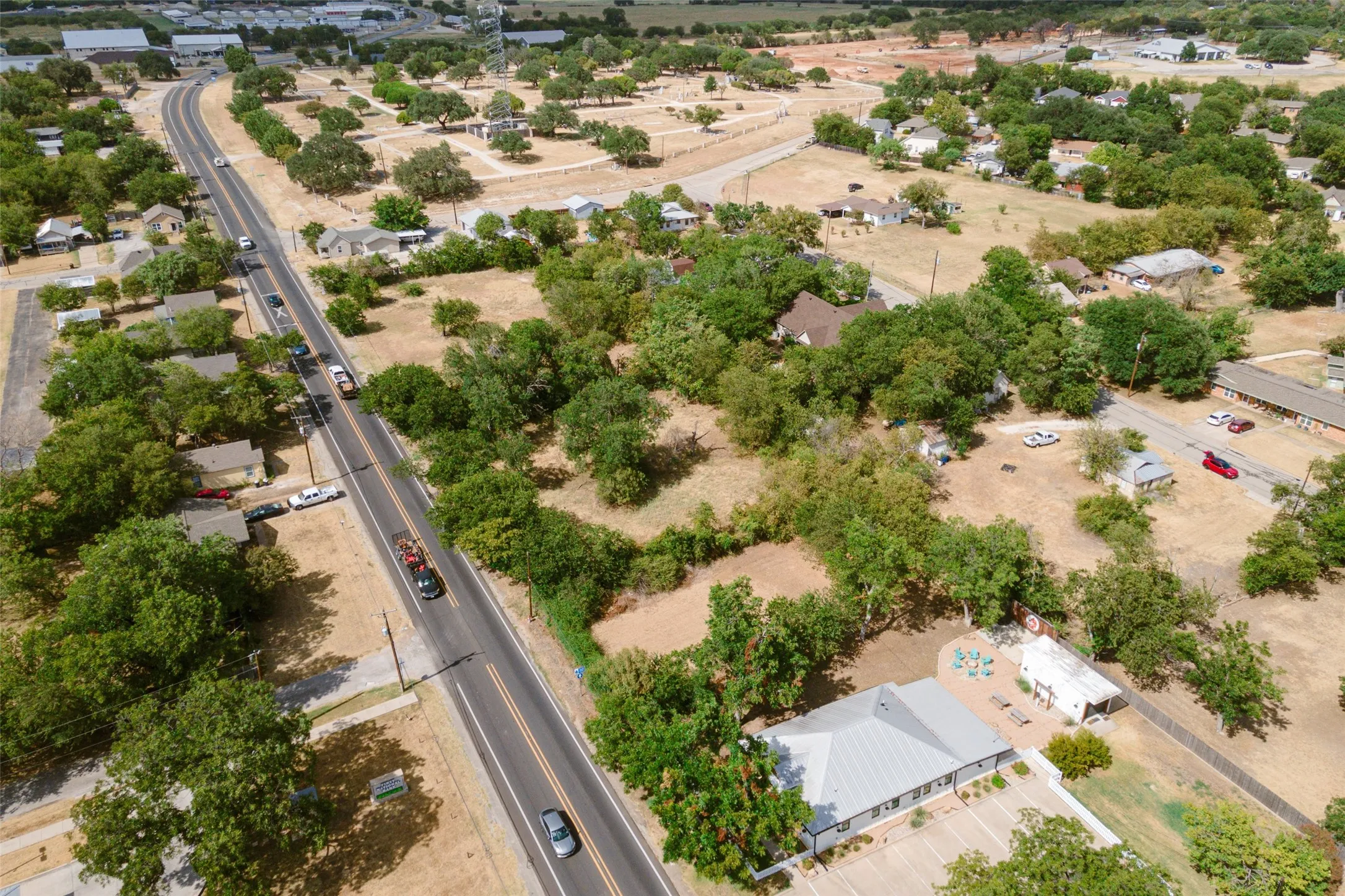 Improved Land For Sale in Hood County , 713 N Houston Street, Granbury, Texas 76048, 0, 0, Garage spaces, 0 Sqft, built in 0, mls#21358773, Real Estate Agent in Granbury, Homes For Sale in Hood county, Homes For Sale in Granbury, Realtor in Granbury Texas, Real Estate Brokerage Independent Realty Texas, Luminita Cordes Realtor