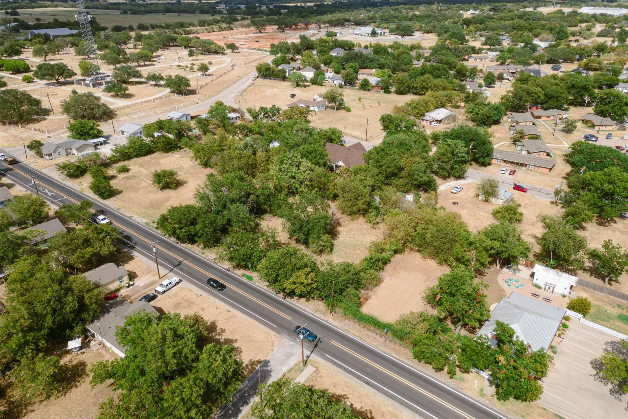 Improved Land For Sale in Hood County , 713 N Houston Street, Granbury, Texas 76048, 0, 0, Garage spaces, 0 Sqft, built in 0, mls#21358773, Real Estate Agent in Granbury, Homes For Sale in Hood county, Homes For Sale in Granbury, Realtor in Granbury Texas, Real Estate Brokerage Independent Realty Texas, Luminita Cordes Realtor