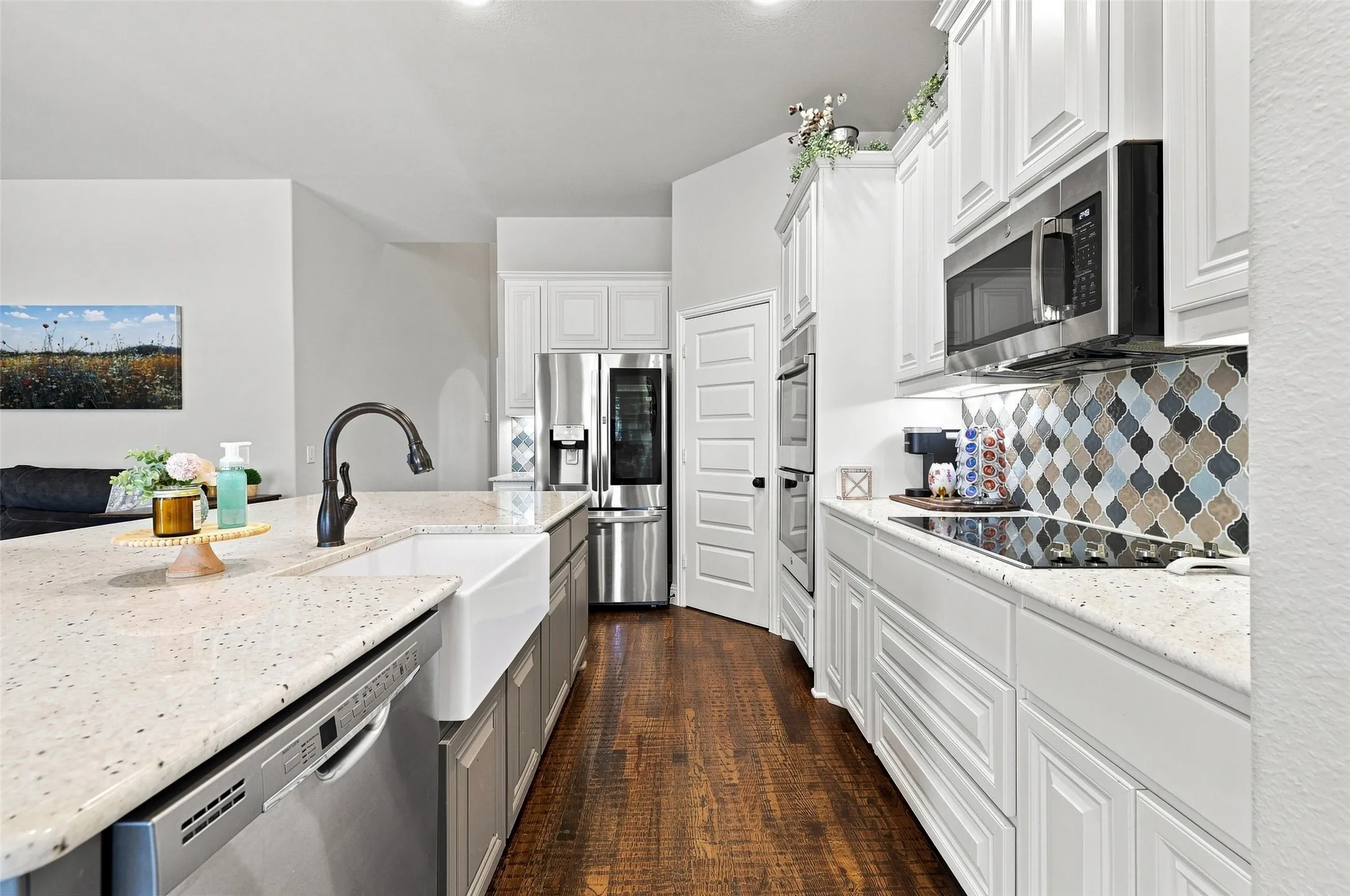 Single Family Residence For Sale in Grayson County , 1056 Hickory Lane, Howe, Texas 75459, 5 Bedroom, 3 Bathroom, 3 Garage spaces, 2,636 Sqft, built in 2021, mls#21358579, Real Estate Agent in Howe, Homes For Sale in Grayson county, Homes For Sale in Howe, Realtor in Howe Texas, Real Estate Brokerage Independent Realty Texas, Luminita Cordes Realtor