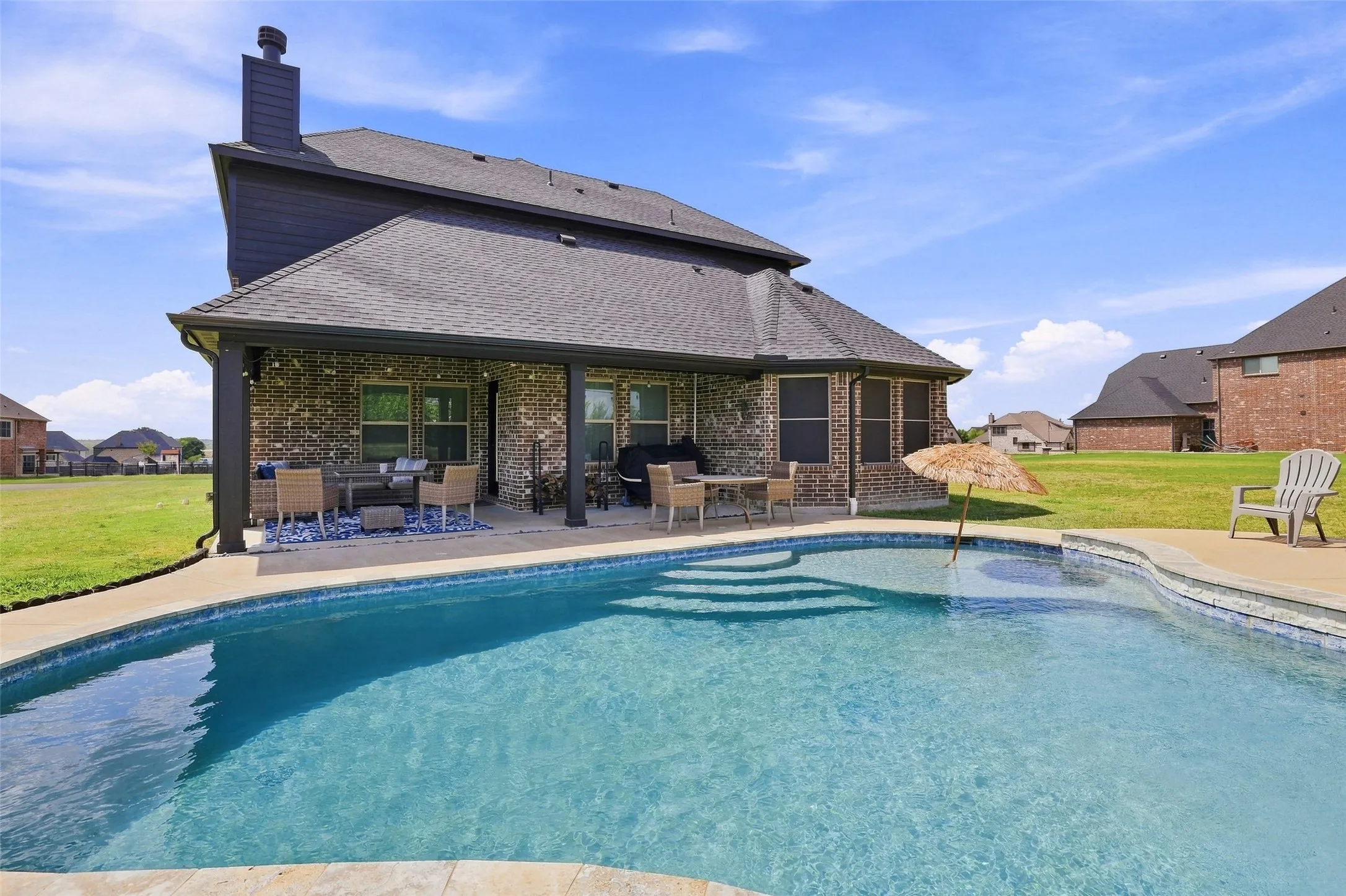 Single Family Residence For Sale in Grayson County , 1056 Hickory Lane, Howe, Texas 75459, 5 Bedroom, 3 Bathroom, 3 Garage spaces, 2,636 Sqft, built in 2021, mls#21358579, Real Estate Agent in Howe, Homes For Sale in Grayson county, Homes For Sale in Howe, Realtor in Howe Texas, Real Estate Brokerage Independent Realty Texas, Luminita Cordes Realtor