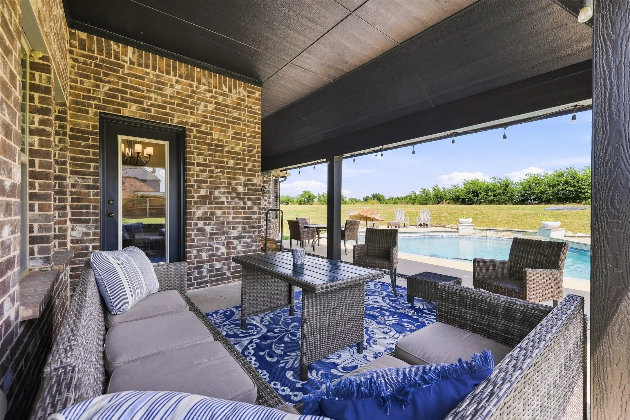 Single Family Residence For Sale in Grayson County , 1056 Hickory Lane, Howe, Texas 75459, 5 Bedroom, 3 Bathroom, 3 Garage spaces, 2,636 Sqft, built in 2021, mls#21358579, Real Estate Agent in Howe, Homes For Sale in Grayson county, Homes For Sale in Howe, Realtor in Howe Texas, Real Estate Brokerage Independent Realty Texas, Luminita Cordes Realtor