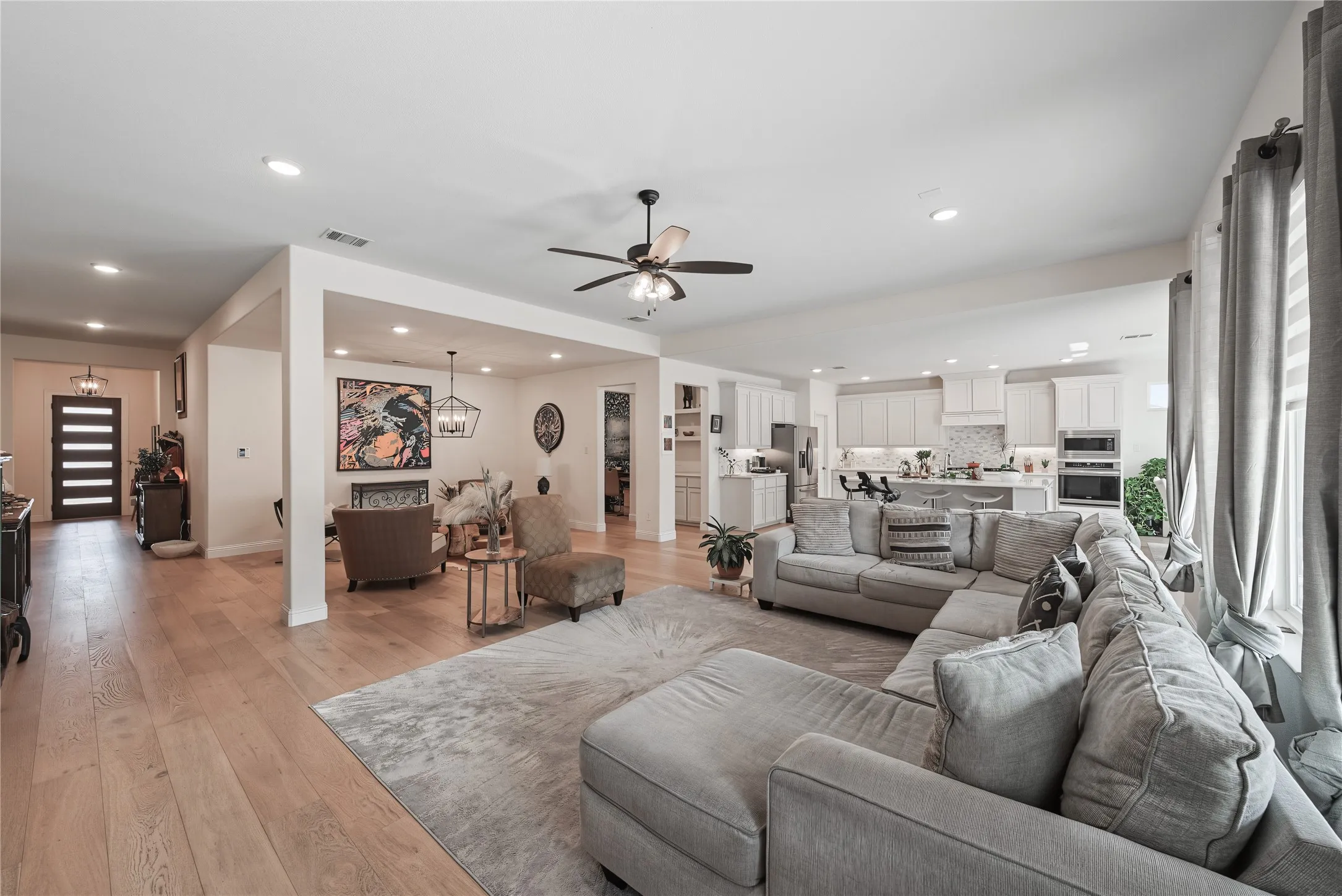 Single Family Residence For Sale in Tarrant County , 7440 Haggard Street, Fort Worth, Texas 76179, 4 Bedroom, 3 Bathroom, 3 Garage spaces, 2,884 Sqft, built in 2021, mls#21357554, Real Estate Agent in Fort Worth, Homes For Sale in Tarrant county, Homes For Sale in Fort Worth, Realtor in Fort Worth Texas, Real Estate Brokerage Independent Realty Texas, Luminita Cordes Realtor