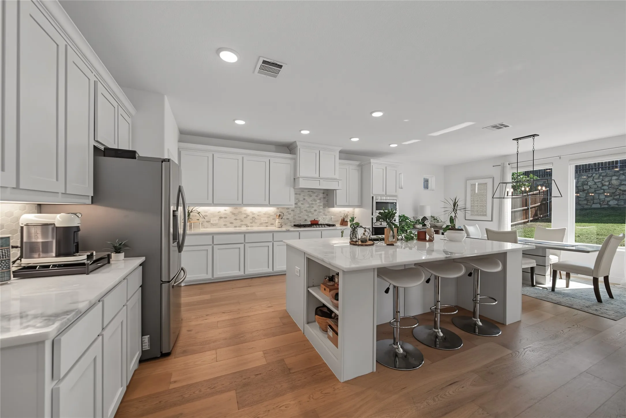 Single Family Residence For Sale in Tarrant County , 7440 Haggard Street, Fort Worth, Texas 76179, 4 Bedroom, 3 Bathroom, 3 Garage spaces, 2,884 Sqft, built in 2021, mls#21357554, Real Estate Agent in Fort Worth, Homes For Sale in Tarrant county, Homes For Sale in Fort Worth, Realtor in Fort Worth Texas, Real Estate Brokerage Independent Realty Texas, Luminita Cordes Realtor