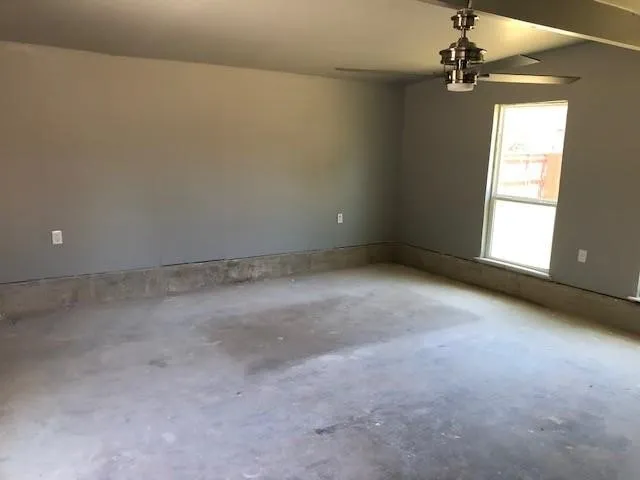 Single Family Residence For Rent in Collin County , 1430 Judy Drive, Plano, Texas 75074, 3 Bedroom, 1 Bathroom, Garage spaces, 1,076 Sqft, built in 1964, mls#21358780, Real Estate Agent in Plano, Homes For Rent in Collin county, Homes For Rent in Plano, Realtor in Plano Texas, Real Estate Brokerage Independent Realty Texas, Luminita Cordes Realtor