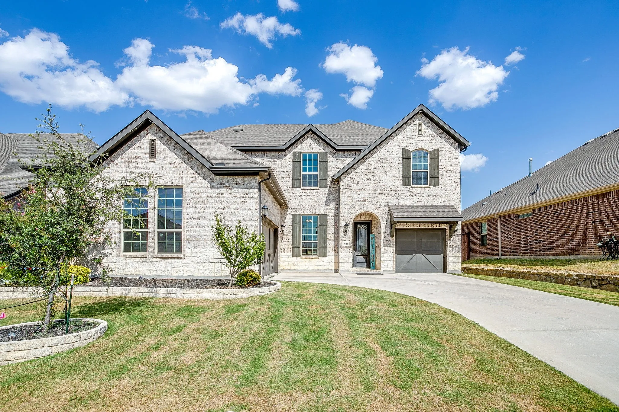 Single Family Residence For Sale in Parker County , 621 Brody Trail, Aledo, Texas 76008, 4 Bedroom, 4 Bathroom, 3 Garage spaces, 3,494 Sqft, built in 2020, mls#21358394, Real Estate Agent in Aledo, Homes For Sale in Parker county, Homes For Sale in Aledo, Realtor in Aledo Texas, Real Estate Brokerage Independent Realty Texas, Luminita Cordes Realtor