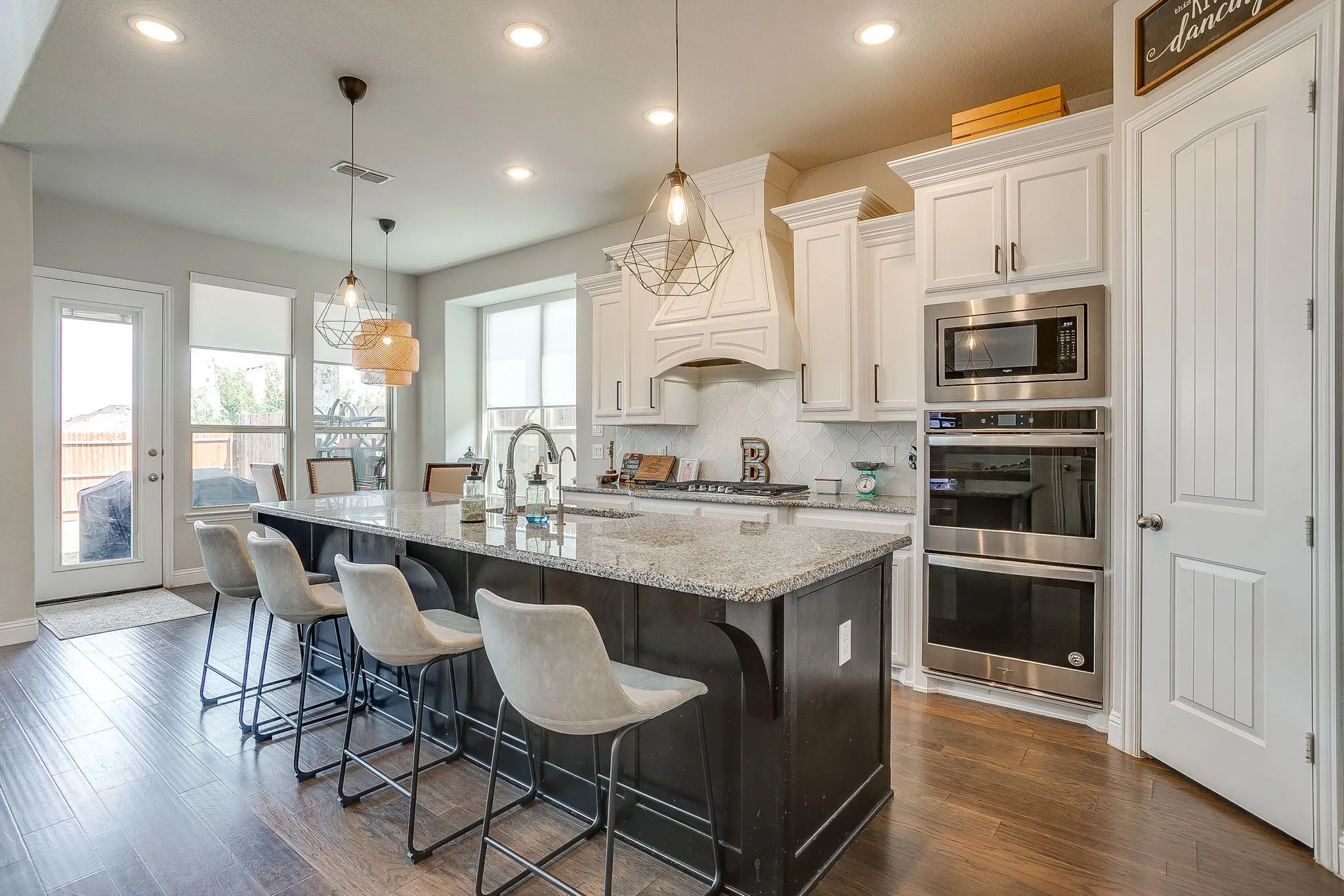 Single Family Residence For Sale in Parker County , 621 Brody Trail, Aledo, Texas 76008, 4 Bedroom, 4 Bathroom, 3 Garage spaces, 3,494 Sqft, built in 2020, mls#21358394, Real Estate Agent in Aledo, Homes For Sale in Parker county, Homes For Sale in Aledo, Realtor in Aledo Texas, Real Estate Brokerage Independent Realty Texas, Luminita Cordes Realtor