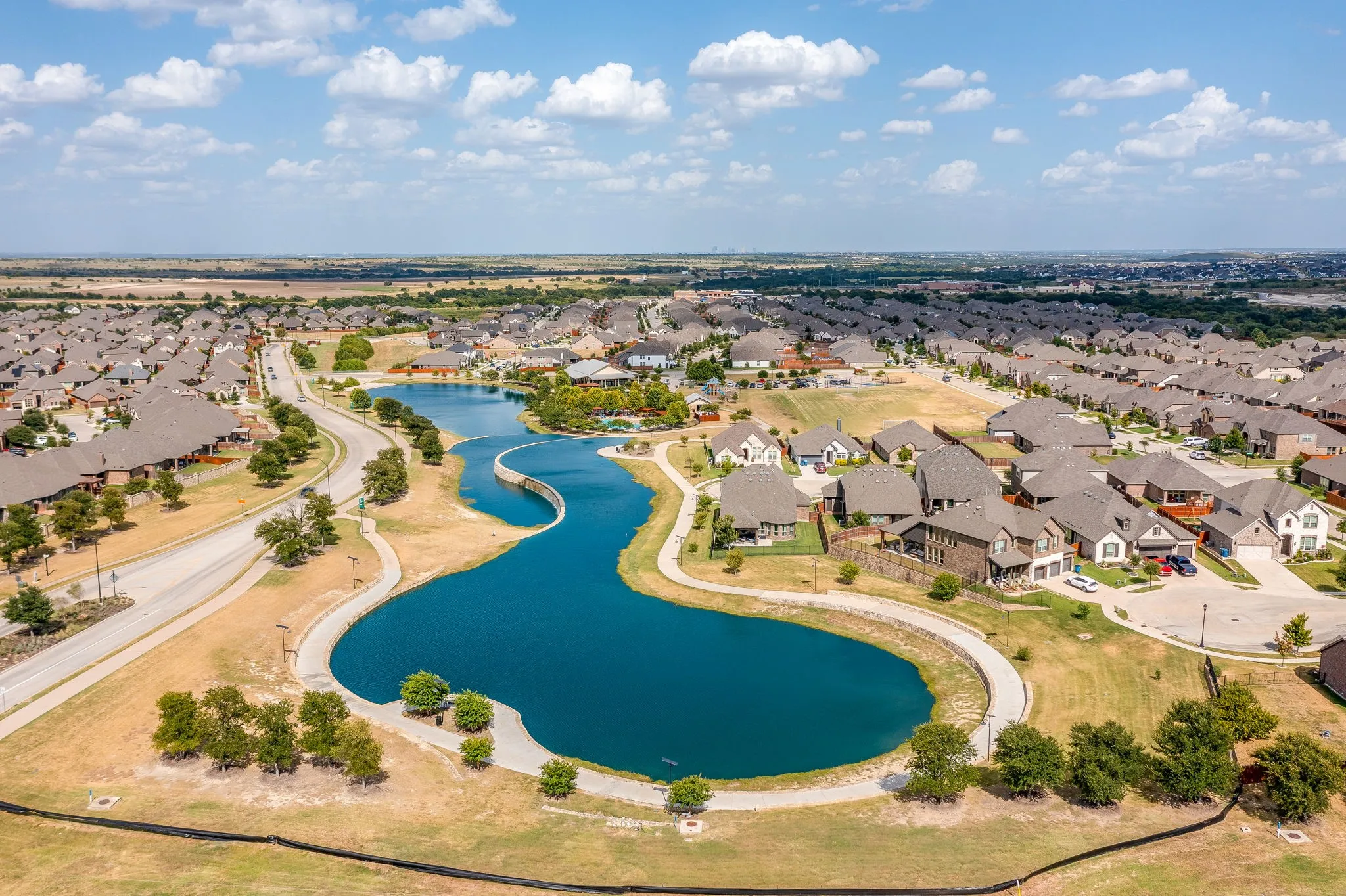 Single Family Residence For Sale in Parker County , 621 Brody Trail, Aledo, Texas 76008, 4 Bedroom, 4 Bathroom, 3 Garage spaces, 3,494 Sqft, built in 2020, mls#21358394, Real Estate Agent in Aledo, Homes For Sale in Parker county, Homes For Sale in Aledo, Realtor in Aledo Texas, Real Estate Brokerage Independent Realty Texas, Luminita Cordes Realtor