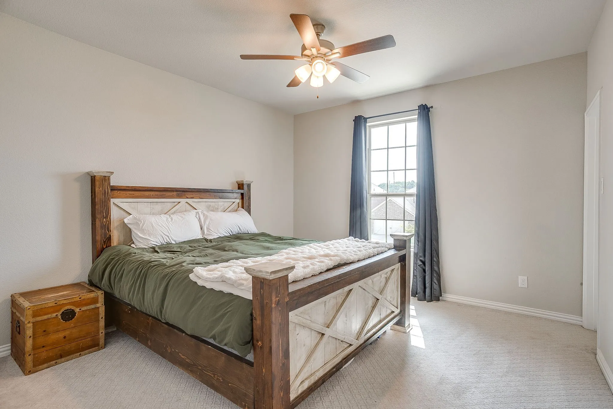 Single Family Residence For Sale in Parker County , 621 Brody Trail, Aledo, Texas 76008, 4 Bedroom, 4 Bathroom, 3 Garage spaces, 3,494 Sqft, built in 2020, mls#21358394, Real Estate Agent in Aledo, Homes For Sale in Parker county, Homes For Sale in Aledo, Realtor in Aledo Texas, Real Estate Brokerage Independent Realty Texas, Luminita Cordes Realtor