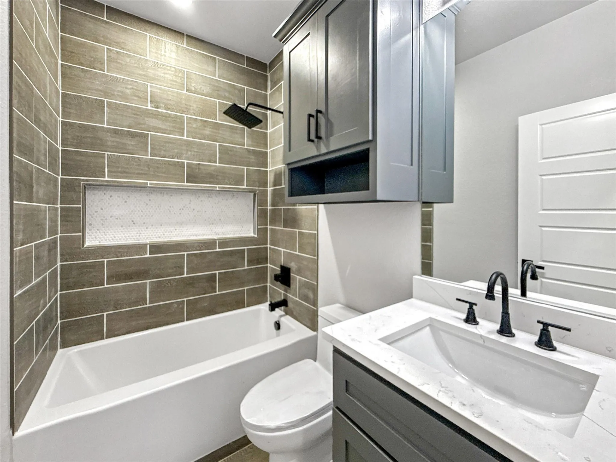 Single Family Residence For Sale in Dallas County , 2130 Kathleen Avenue, Dallas, Texas 75216, 5 Bedroom, 3 Bathroom, 2 Garage spaces, 2,100 Sqft, built in 2025, mls#21357497, Real Estate Agent in Dallas, Homes For Sale in Dallas county, Homes For Sale in Dallas, Realtor in Dallas Texas, Real Estate Brokerage Independent Realty Texas, Luminita Cordes Realtor