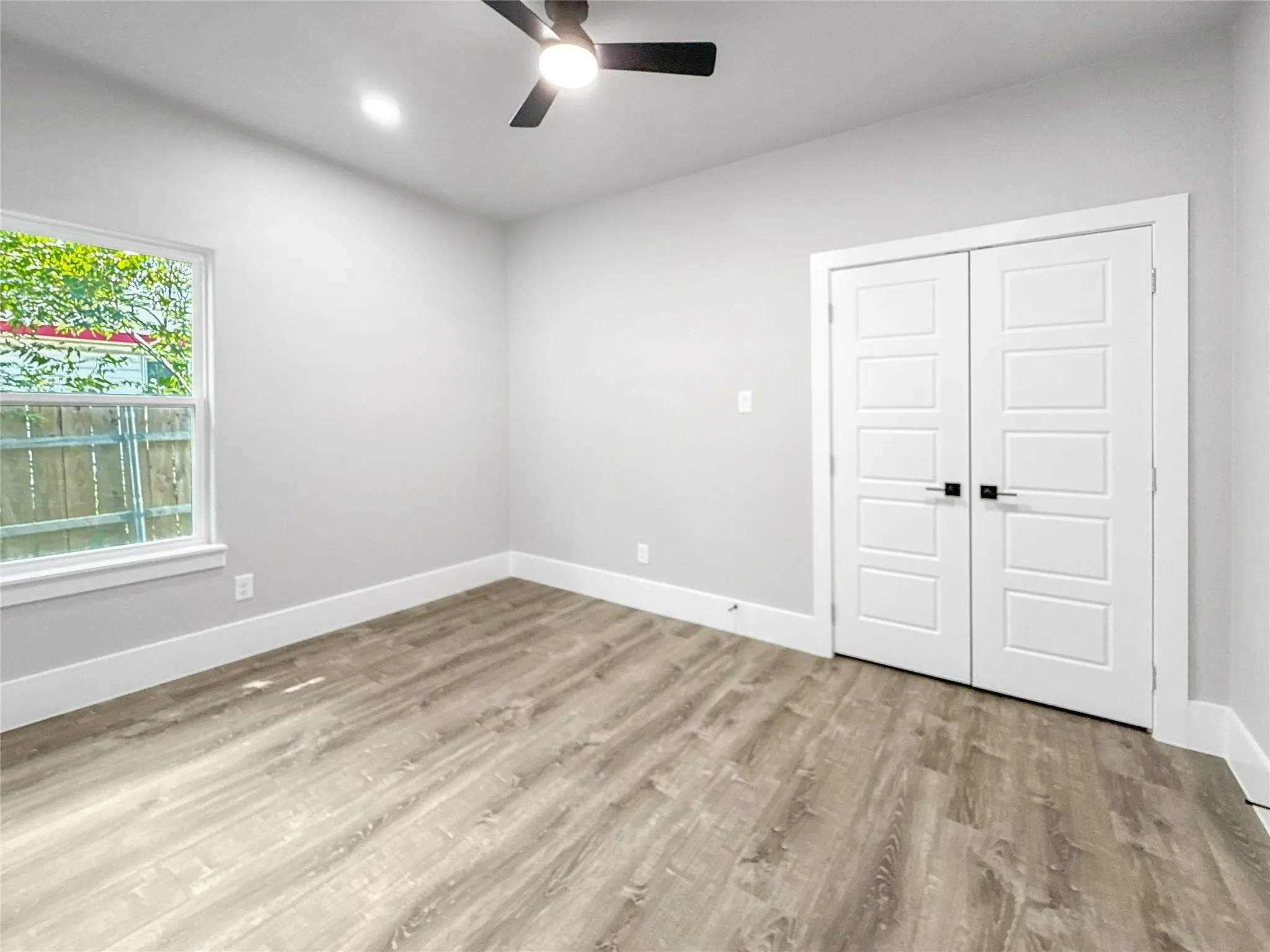 Single Family Residence For Sale in Dallas County , 2130 Kathleen Avenue, Dallas, Texas 75216, 5 Bedroom, 3 Bathroom, 2 Garage spaces, 2,100 Sqft, built in 2025, mls#21357497, Real Estate Agent in Dallas, Homes For Sale in Dallas county, Homes For Sale in Dallas, Realtor in Dallas Texas, Real Estate Brokerage Independent Realty Texas, Luminita Cordes Realtor