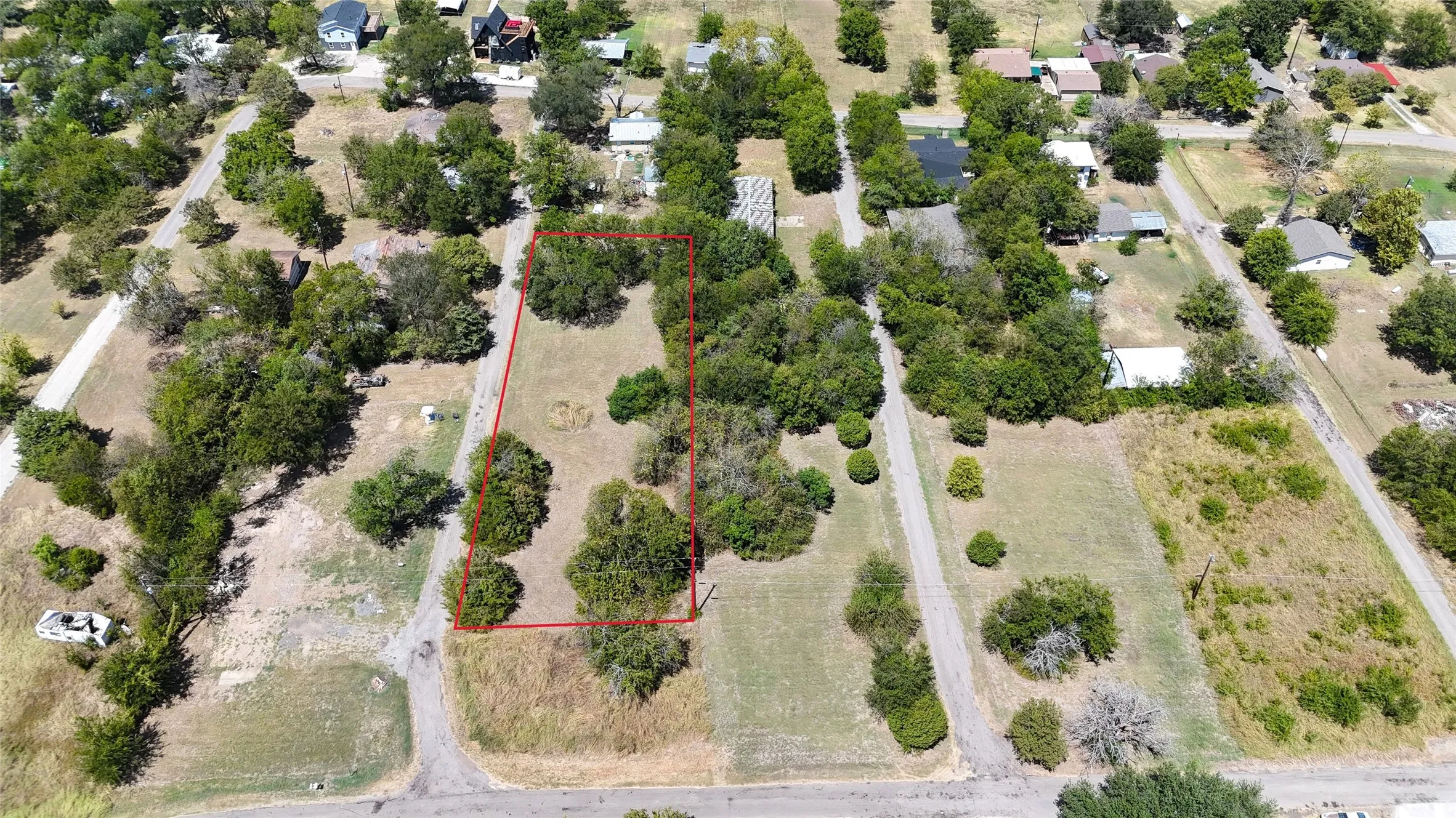 Unimproved Land For Sale in Hunt County , 416 Black Foot, Quinlan, Texas 75474, 0, 0, Garage spaces, 0 Sqft, built in 0, Price $80,000, mls#21358779, Real Estate Agent in Quinlan, Homes For Sale in Hunt county, Homes For Sale in Quinlan, Realtor in Quinlan Texas, Real Estate Brokerage Independent Realty Texas, Luminita Cordes Realtor