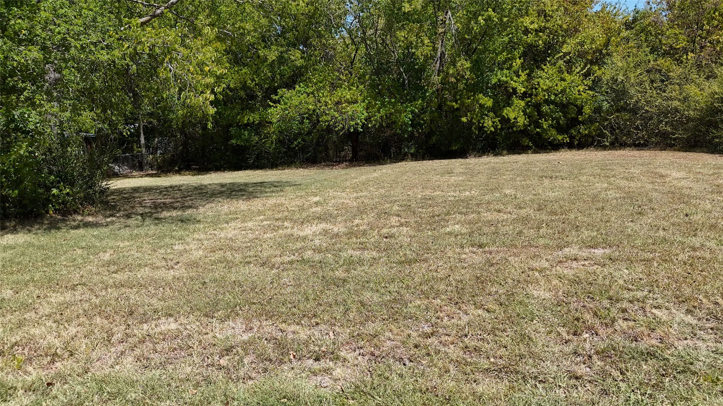 Unimproved Land For Sale in Hunt County , 416 Black Foot, Quinlan, Texas 75474, 0, 0, Garage spaces, 0 Sqft, built in 0, Price $80,000, mls#21358779, Real Estate Agent in Quinlan, Homes For Sale in Hunt county, Homes For Sale in Quinlan, Realtor in Quinlan Texas, Real Estate Brokerage Independent Realty Texas, Luminita Cordes Realtor