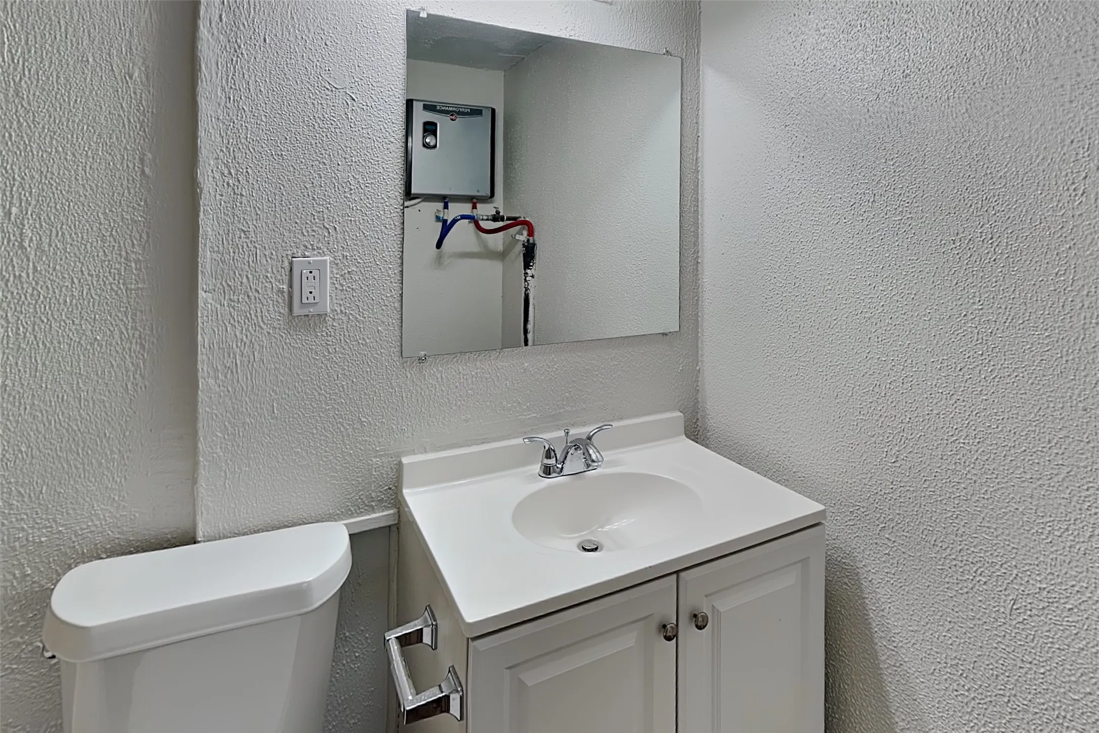 Duplex For Sale in Tarrant County , 517 Isbell Road, Fort Worth, Texas 76114, 4 Bedroom, 1 Bathroom, Garage spaces, 0 Sqft, built in 1942, Price $280,000, mls#21358796, Real Estate Agent in Fort Worth, Homes For Sale in Tarrant county, Homes For Sale in Fort Worth, Realtor in Fort Worth Texas, Real Estate Brokerage Independent Realty Texas, Luminita Cordes Realtor