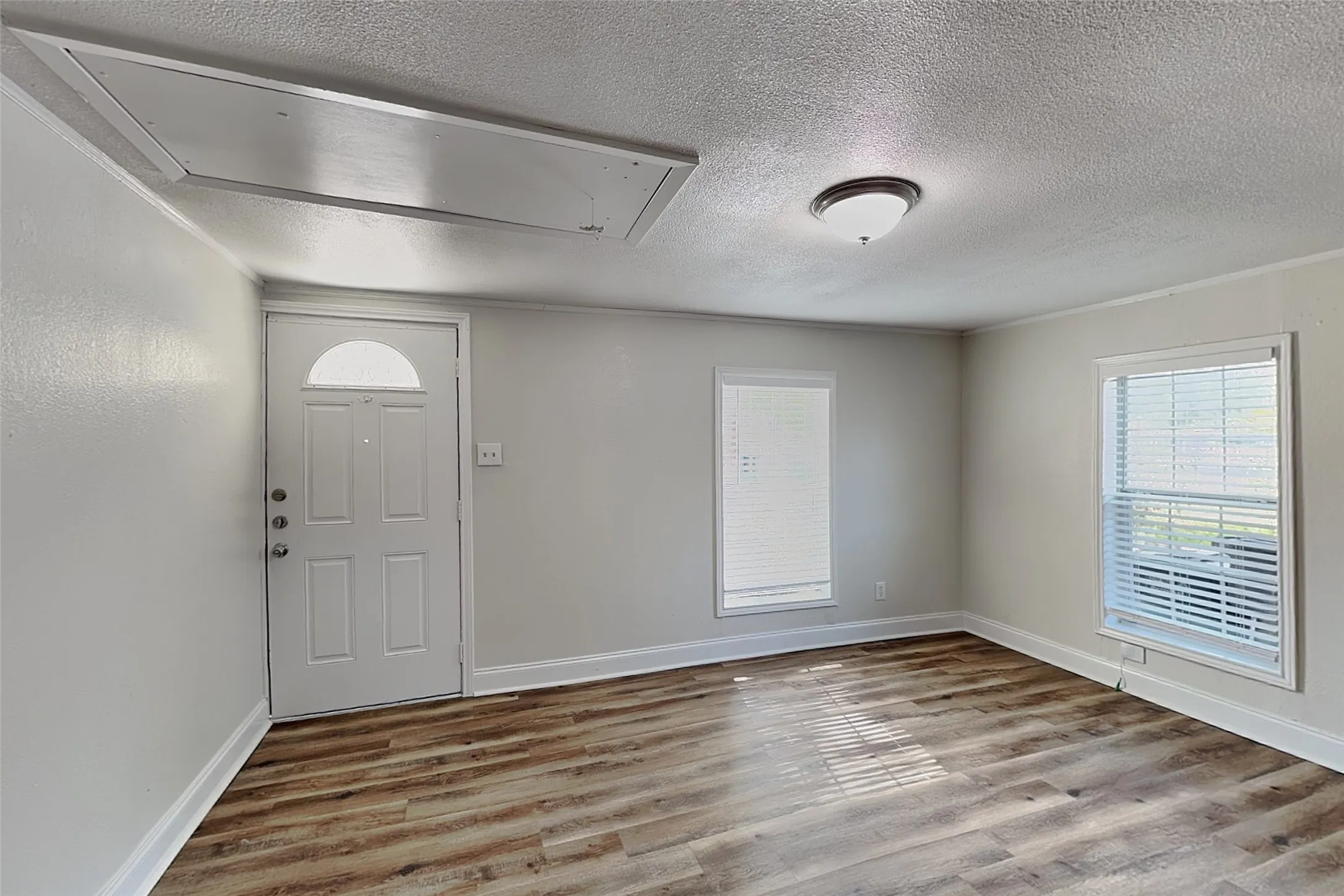 Duplex For Sale in Tarrant County , 517 Isbell Road, Fort Worth, Texas 76114, 4 Bedroom, 1 Bathroom, Garage spaces, 0 Sqft, built in 1942, Price $280,000, mls#21358796, Real Estate Agent in Fort Worth, Homes For Sale in Tarrant county, Homes For Sale in Fort Worth, Realtor in Fort Worth Texas, Real Estate Brokerage Independent Realty Texas, Luminita Cordes Realtor
