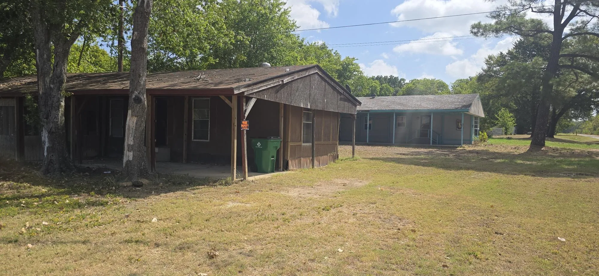 Mobile Home For Sale in Henderson County , 210 Kelly Lane, Seven Points, Texas 75143, 2 Bedroom, 1 Bathroom, Garage spaces, 928 Sqft, built in 1985, mls#21358801, Real Estate Agent in Seven Points, Homes For Sale in Henderson county, Homes For Sale in Seven Points, Realtor in Seven Points Texas, Real Estate Brokerage Independent Realty Texas, Luminita Cordes Realtor