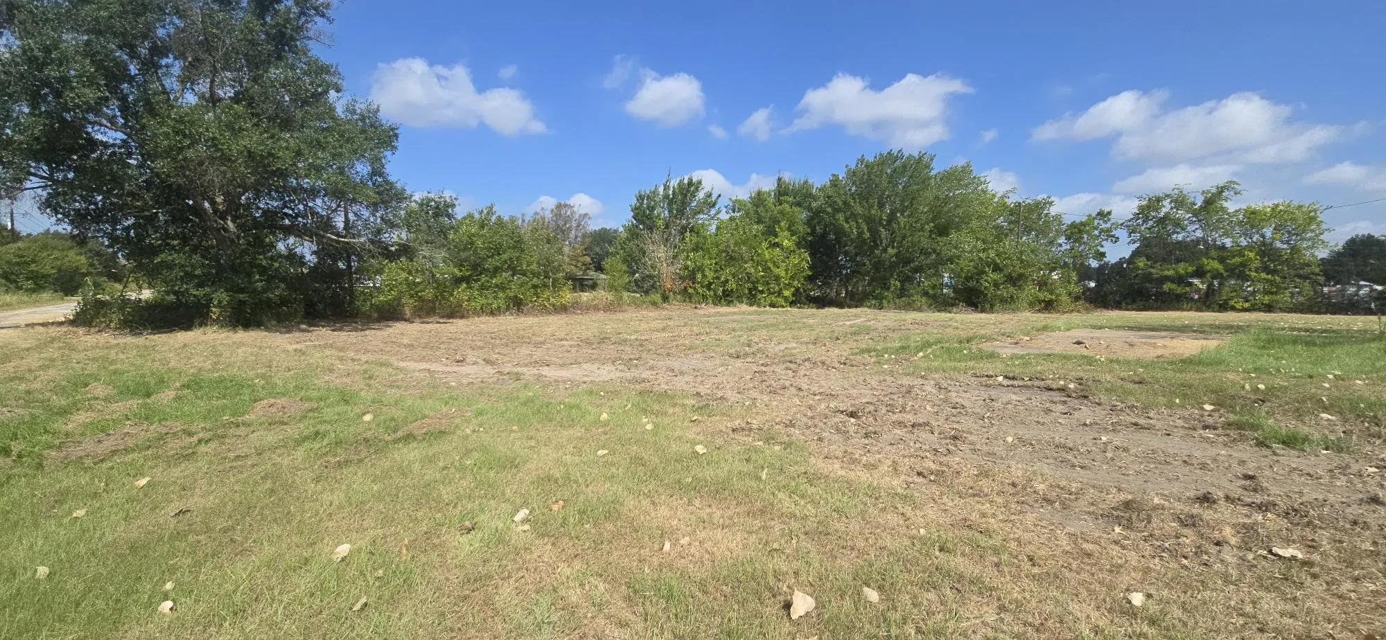 Mobile Home For Sale in Henderson County , 210 Kelly Lane, Seven Points, Texas 75143, 2 Bedroom, 1 Bathroom, Garage spaces, 928 Sqft, built in 1985, mls#21358801, Real Estate Agent in Seven Points, Homes For Sale in Henderson county, Homes For Sale in Seven Points, Realtor in Seven Points Texas, Real Estate Brokerage Independent Realty Texas, Luminita Cordes Realtor