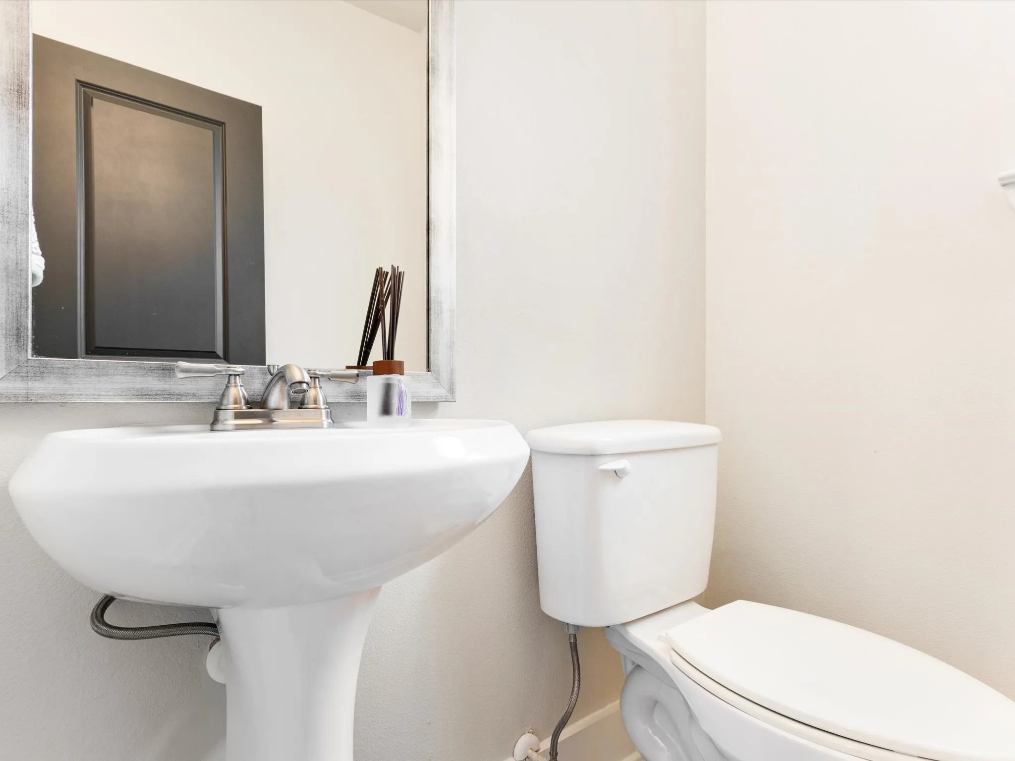 Townhouse For Sale in Collin County , 3368 Norris Street, Plano, Texas 75074, 3 Bedroom, 4 Bathroom, 2 Garage spaces, 1,771 Sqft, built in 2022, mls#21346630, Real Estate Agent in Plano, Homes For Sale in Collin county, Homes For Sale in Plano, Realtor in Plano Texas, Real Estate Brokerage Independent Realty Texas, Luminita Cordes Realtor