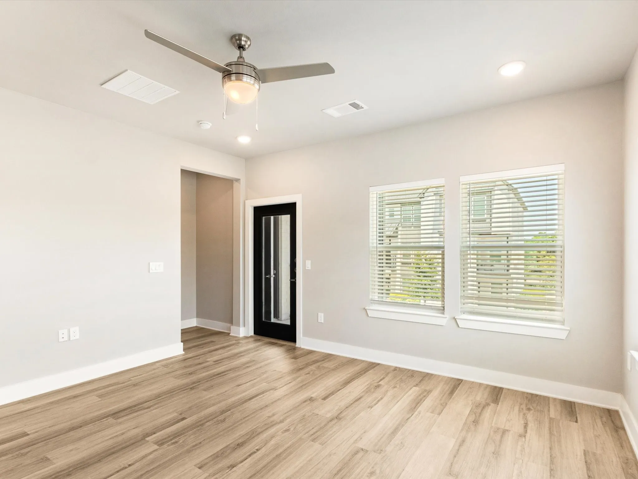 Townhouse For Sale in Collin County , 3368 Norris Street, Plano, Texas 75074, 3 Bedroom, 4 Bathroom, 2 Garage spaces, 1,771 Sqft, built in 2022, mls#21346630, Real Estate Agent in Plano, Homes For Sale in Collin county, Homes For Sale in Plano, Realtor in Plano Texas, Real Estate Brokerage Independent Realty Texas, Luminita Cordes Realtor