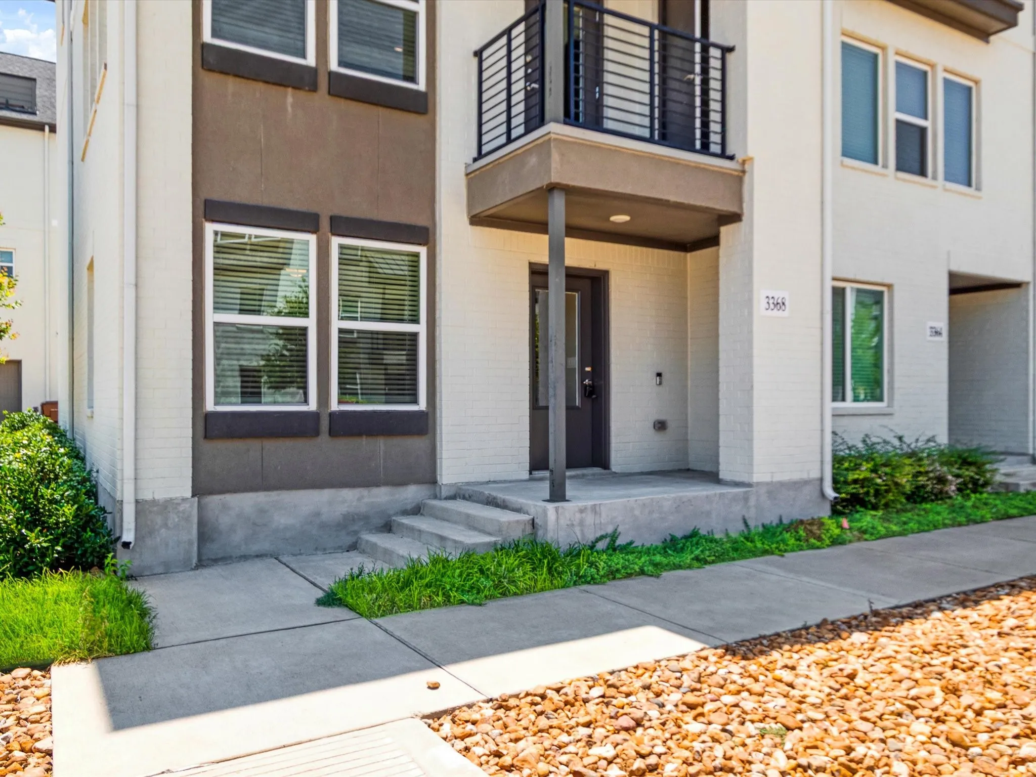 Townhouse For Sale in Collin County , 3368 Norris Street, Plano, Texas 75074, 3 Bedroom, 4 Bathroom, 2 Garage spaces, 1,771 Sqft, built in 2022, mls#21346630, Real Estate Agent in Plano, Homes For Sale in Collin county, Homes For Sale in Plano, Realtor in Plano Texas, Real Estate Brokerage Independent Realty Texas, Luminita Cordes Realtor