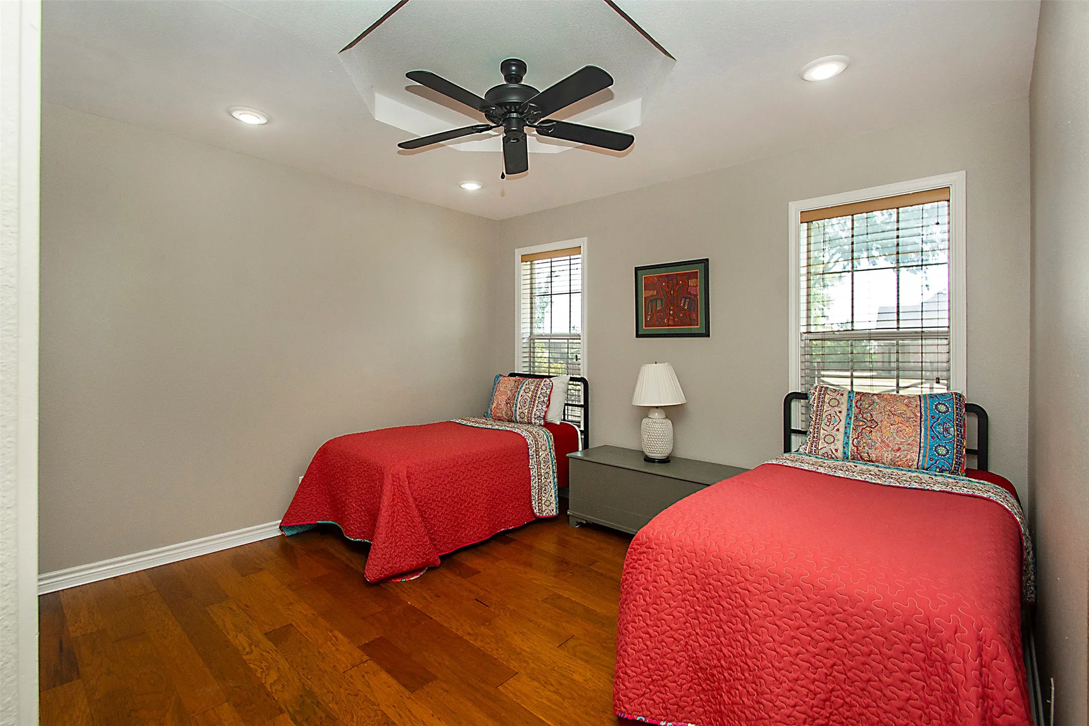 Secondary bedroom