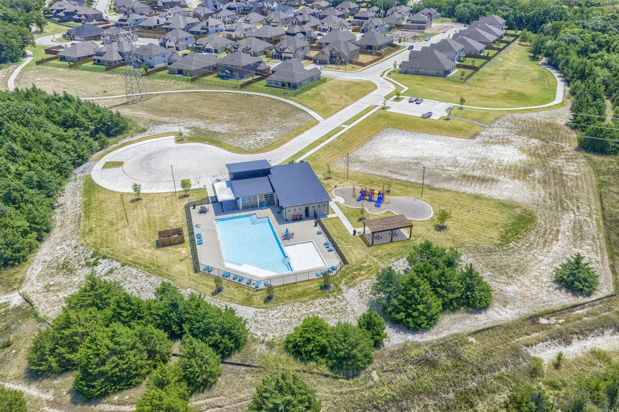 Single Family Residence For Sale in Collin County , 413 Winding Creek Lane, Anna, Texas 75409, 4 Bedroom, 3 Bathroom, 3 Garage spaces, 2,817 Sqft, built in 2021, mls#21349944, Real Estate Agent in Anna, Homes For Sale in Collin county, Homes For Sale in Anna, Realtor in Anna Texas, Real Estate Brokerage Independent Realty Texas, Luminita Cordes Realtor