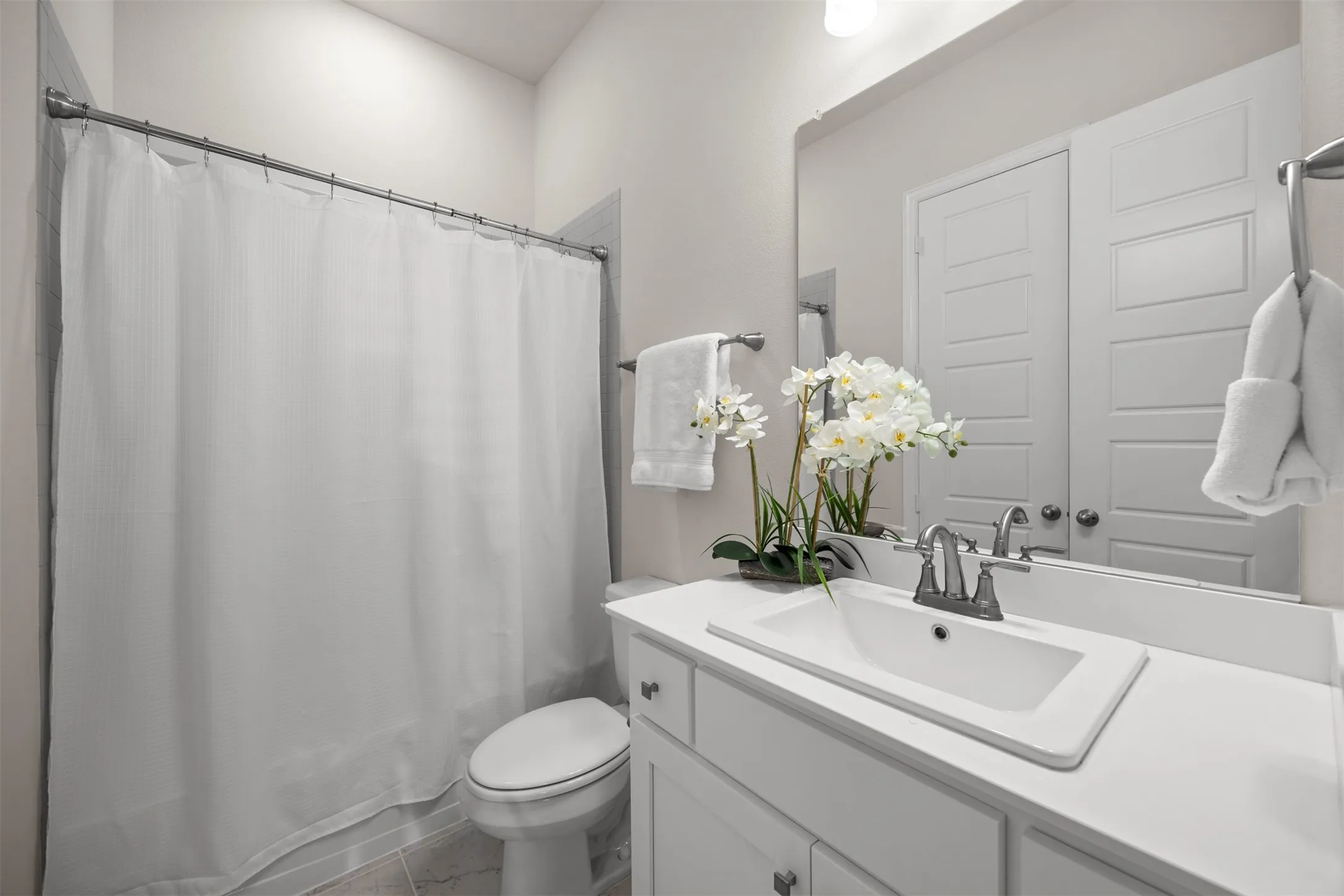 Single Family Residence For Sale in Collin County , 413 Winding Creek Lane, Anna, Texas 75409, 4 Bedroom, 3 Bathroom, 3 Garage spaces, 2,817 Sqft, built in 2021, mls#21349944, Real Estate Agent in Anna, Homes For Sale in Collin county, Homes For Sale in Anna, Realtor in Anna Texas, Real Estate Brokerage Independent Realty Texas, Luminita Cordes Realtor
