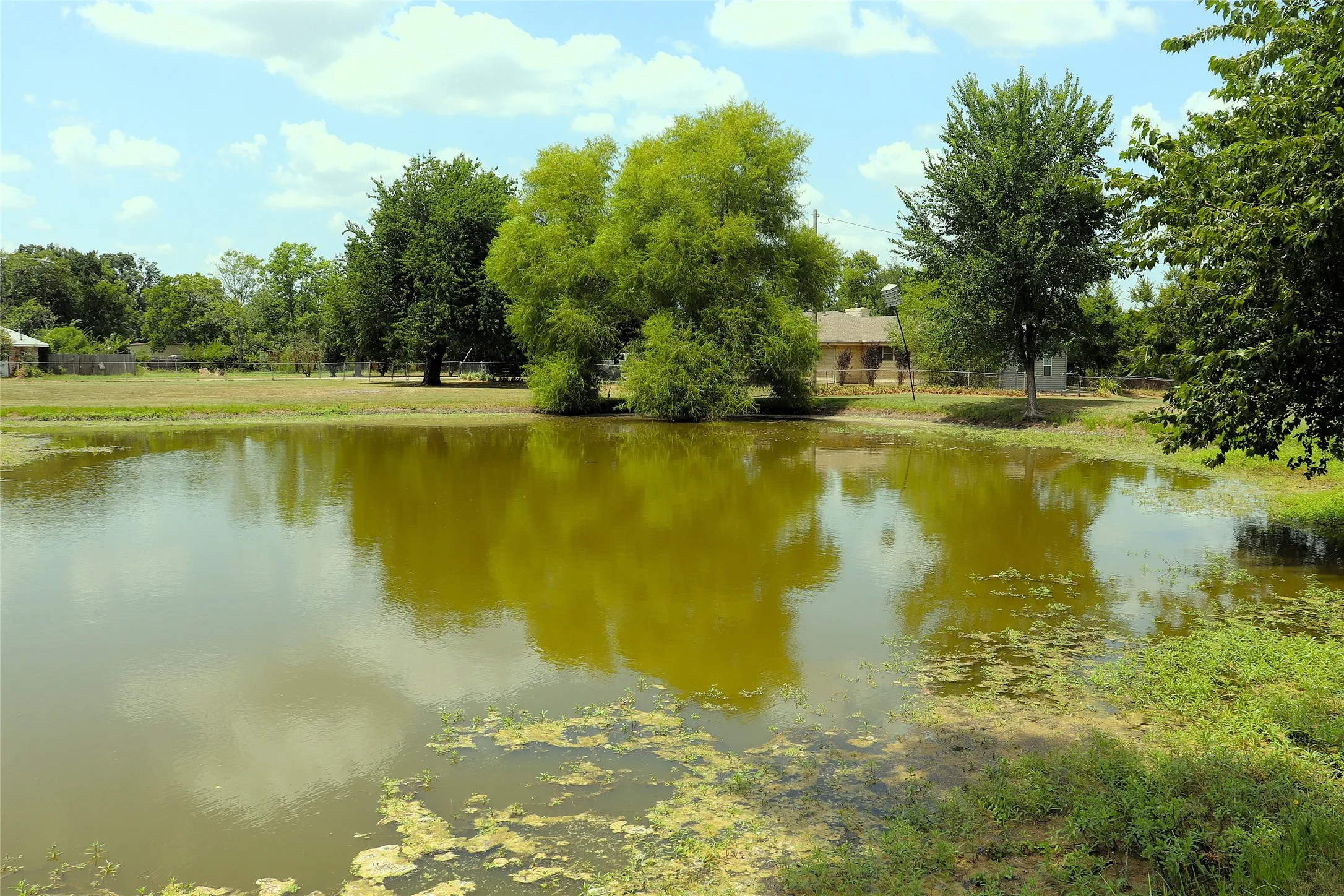 Single Family Residence For Sale in Hunt County , 2137 State Highway 69 S, Greenville, Texas 75402, 3 Bedroom, 2 Bathroom, 2 Garage spaces, 2,190 Sqft, built in 1962, Price $399,500, mls#21357213, Real Estate Agent in Greenville, Homes For Sale in Hunt county, Homes For Sale in Greenville, Realtor in Greenville Texas, Real Estate Brokerage Independent Realty Texas, Luminita Cordes Realtor