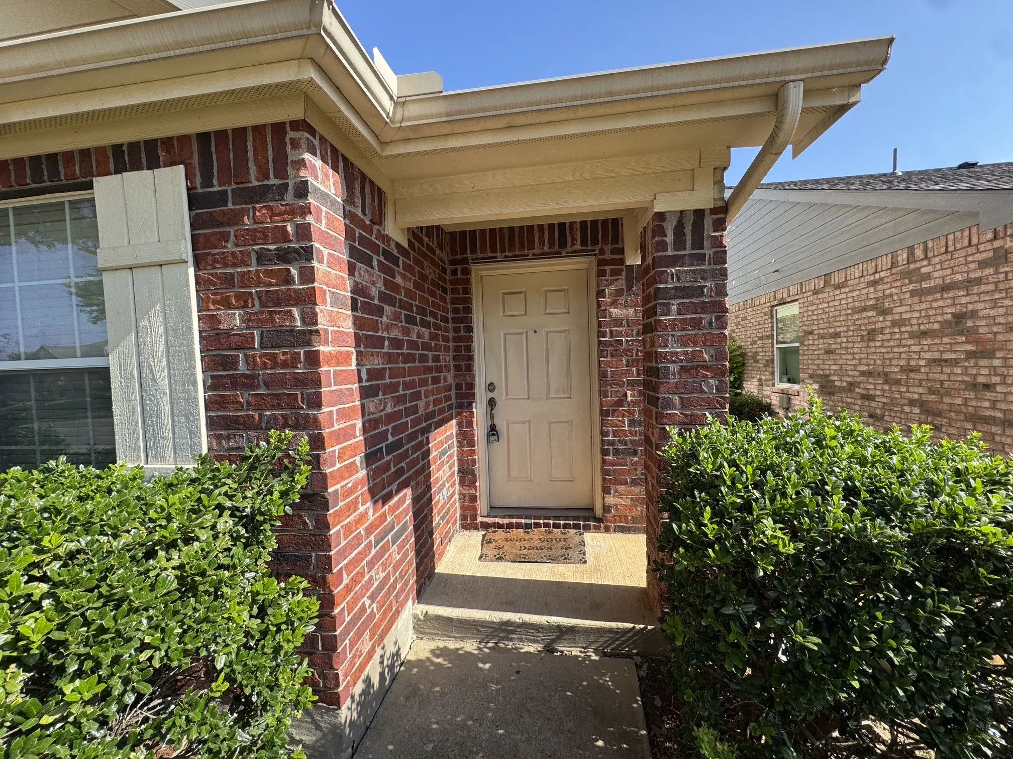 Single Family Residence For Rent in Denton County , 8831 Holliday Lane, Aubrey, Texas 76227, 3 Bedroom, 2 Bathroom, 2 Garage spaces, 1,207 Sqft, built in 2004, mls#21356494, Real Estate Agent in Aubrey, Homes For Rent in Denton county, Homes For Rent in Aubrey, Realtor in Aubrey Texas, Real Estate Brokerage Independent Realty Texas, Luminita Cordes Realtor
