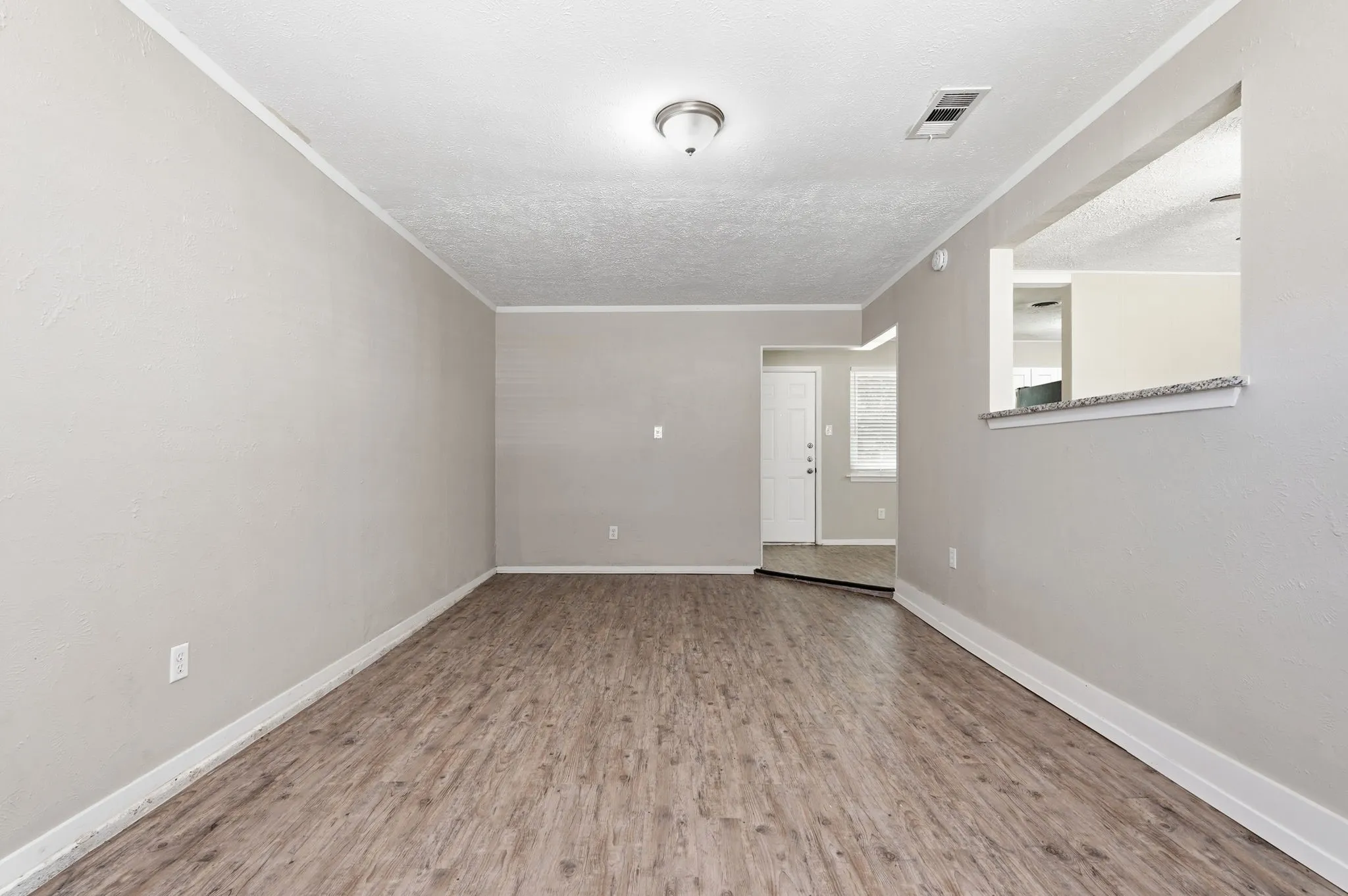 Single Family Residence For Sale in Dallas County , 3004 Albany Drive, Mesquite, Texas 75150, 3 Bedroom, 2 Bathroom, Garage spaces, 1,383 Sqft, built in 1959, mls#21338089, Real Estate Agent in Mesquite, Homes For Sale in Dallas county, Homes For Sale in Mesquite, Realtor in Mesquite Texas, Real Estate Brokerage Independent Realty Texas, Luminita Cordes Realtor