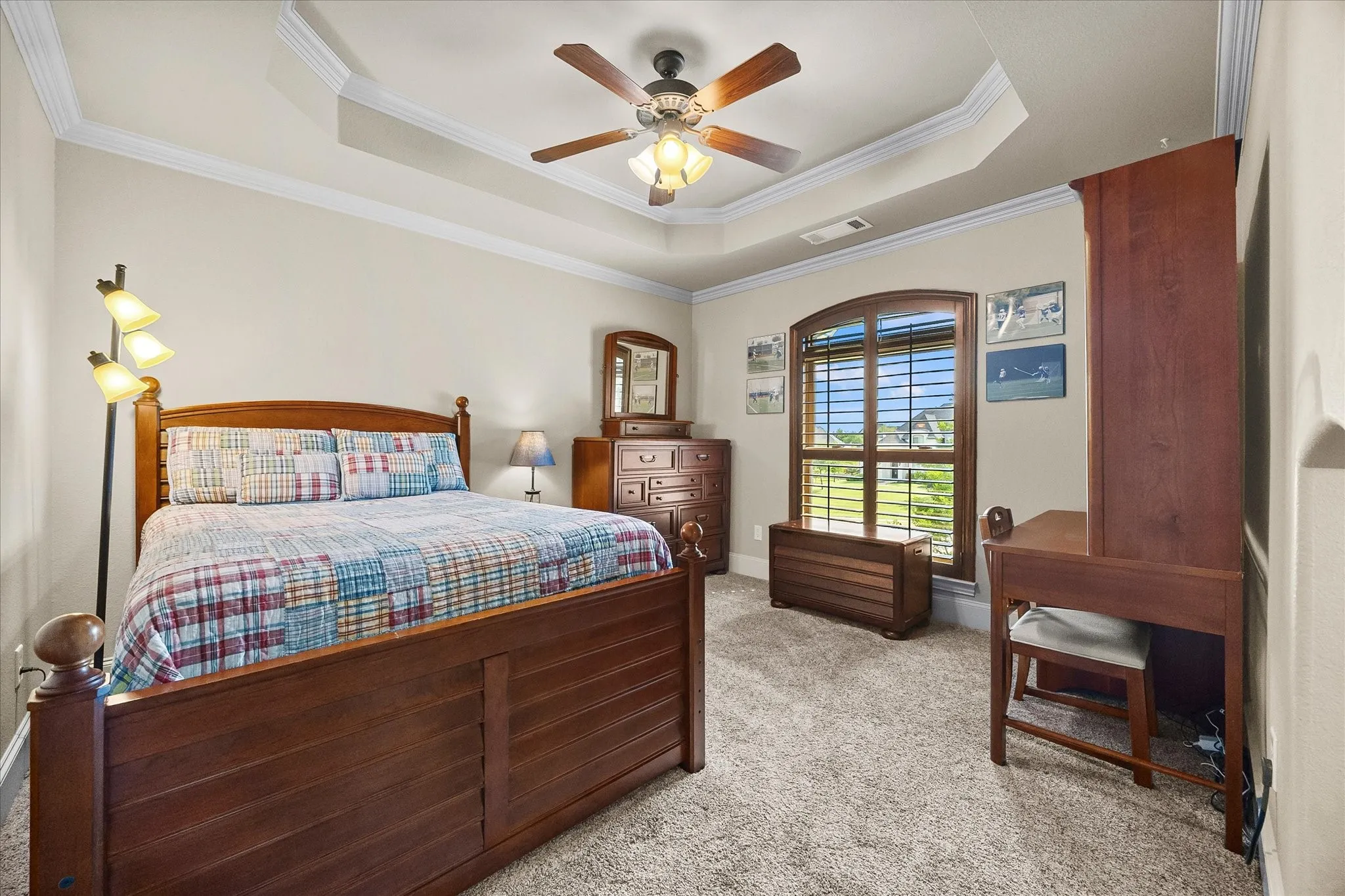Single Family Residence For Sale in Rockwall County , 2 Maltese Circle, Heath, Texas 75032, 5 Bedroom, 4 Bathroom, 7 Garage spaces, 3,510 Sqft, built in 2006, mls#21358710, Real Estate Agent in Heath, Homes For Sale in Rockwall county, Homes For Sale in Heath, Realtor in Heath Texas, Real Estate Brokerage Independent Realty Texas, Luminita Cordes Realtor
