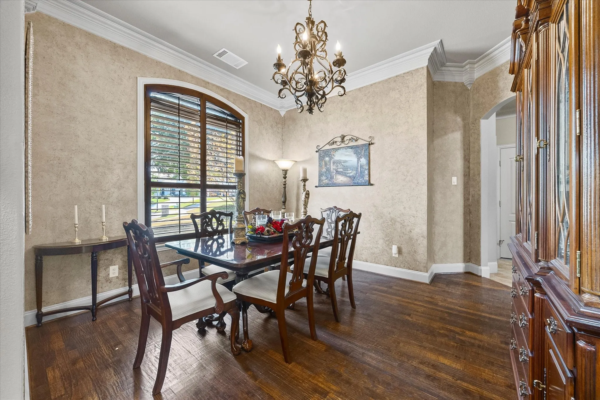 Single Family Residence For Sale in Rockwall County , 2 Maltese Circle, Heath, Texas 75032, 5 Bedroom, 4 Bathroom, 7 Garage spaces, 3,510 Sqft, built in 2006, mls#21358710, Real Estate Agent in Heath, Homes For Sale in Rockwall county, Homes For Sale in Heath, Realtor in Heath Texas, Real Estate Brokerage Independent Realty Texas, Luminita Cordes Realtor