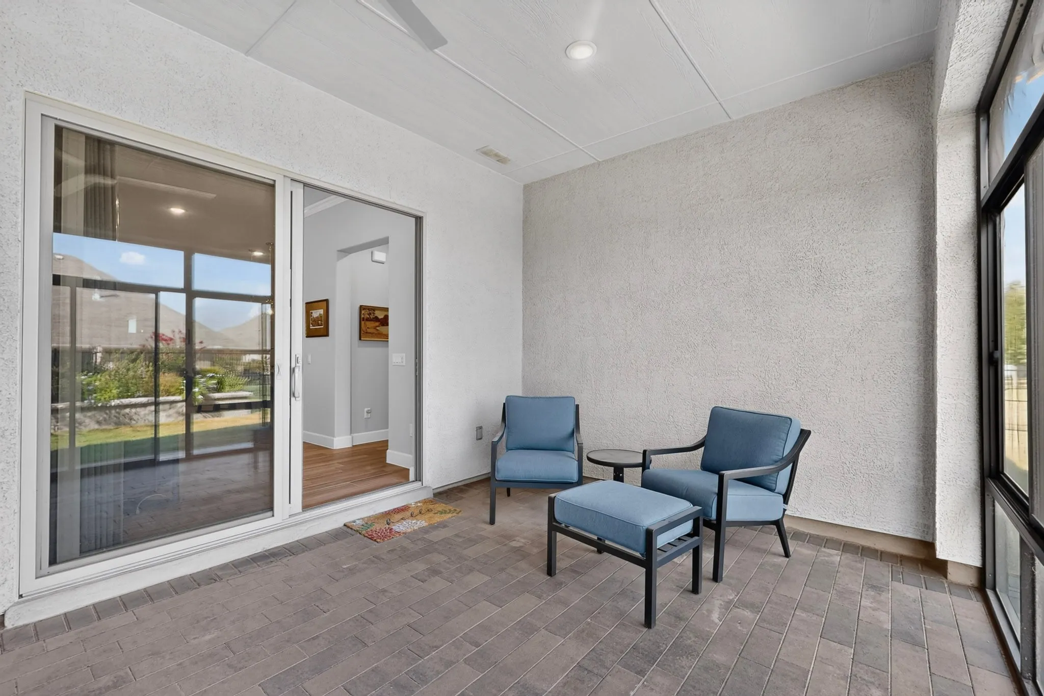 Single Family Residence For Sale in Denton County , 12612 Copper Ore Way, Denton, Texas 76207, 2 Bedroom, 3 Bathroom, 2 Garage spaces, 1,969 Sqft, built in 2022, mls#21358258, Real Estate Agent in Denton, Homes For Sale in Denton county, Homes For Sale in Denton, Realtor in Denton Texas, Real Estate Brokerage Independent Realty Texas, Luminita Cordes Realtor