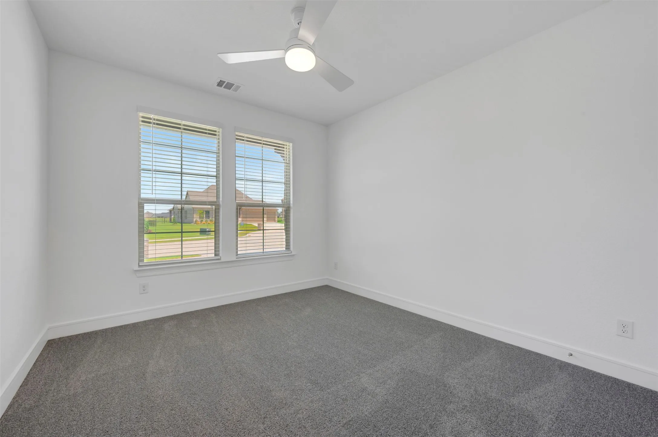 Single Family Residence For Sale in Rockwall County , 912 Wood Duck Court, Heath, Texas 75126, 4 Bedroom, 4 Bathroom, 4 Garage spaces, 3,650 Sqft, built in 2026, mls#21358827, Real Estate Agent in Heath, Homes For Sale in Rockwall county, Homes For Sale in Heath, Realtor in Heath Texas, Real Estate Brokerage Independent Realty Texas, Luminita Cordes Realtor