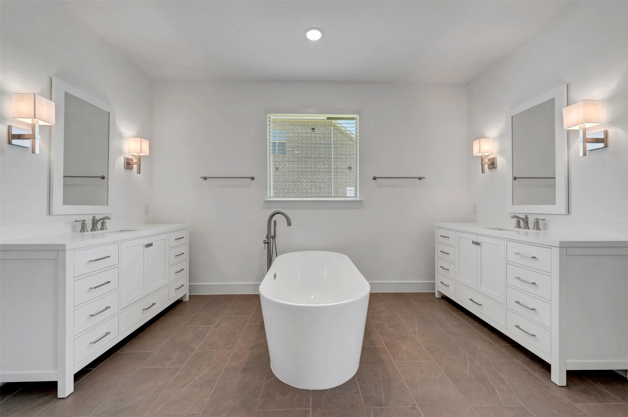 Single Family Residence For Sale in Rockwall County , 912 Wood Duck Court, Heath, Texas 75126, 4 Bedroom, 4 Bathroom, 4 Garage spaces, 3,650 Sqft, built in 2026, mls#21358827, Real Estate Agent in Heath, Homes For Sale in Rockwall county, Homes For Sale in Heath, Realtor in Heath Texas, Real Estate Brokerage Independent Realty Texas, Luminita Cordes Realtor