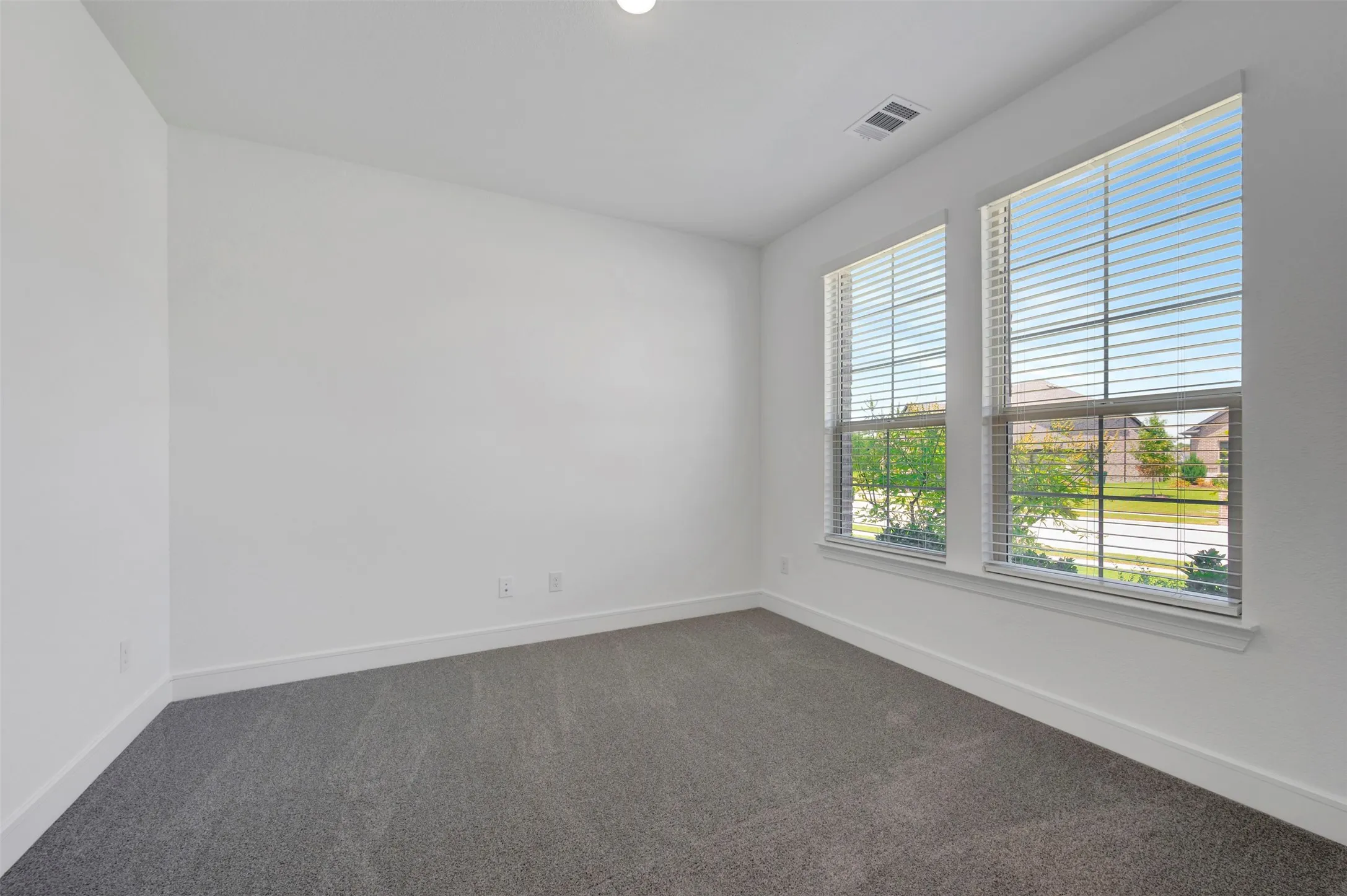 Single Family Residence For Sale in Rockwall County , 912 Wood Duck Court, Heath, Texas 75126, 4 Bedroom, 4 Bathroom, 4 Garage spaces, 3,650 Sqft, built in 2026, mls#21358827, Real Estate Agent in Heath, Homes For Sale in Rockwall county, Homes For Sale in Heath, Realtor in Heath Texas, Real Estate Brokerage Independent Realty Texas, Luminita Cordes Realtor