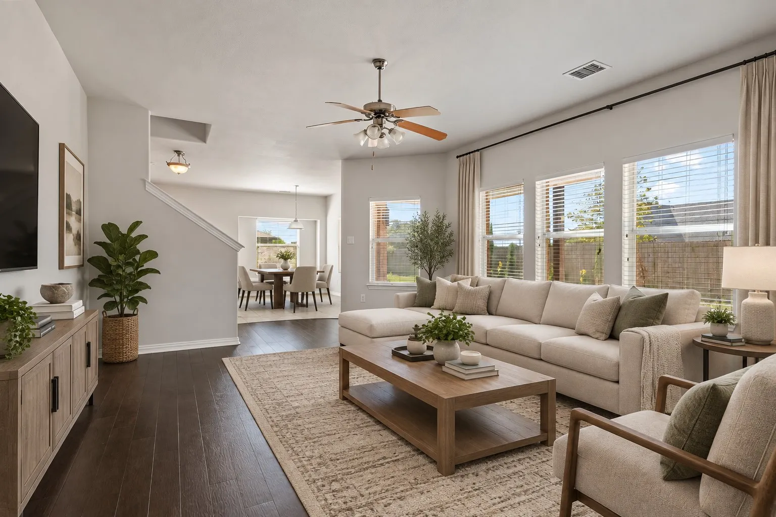 Single Family Residence For Sale in Hunt County , 141 Toma Hawk Drive, Greenville, Texas 75402, 4 Bedroom, 3 Bathroom, 2 Garage spaces, 2,507 Sqft, built in 2004, mls#21358741, Real Estate Agent in Greenville, Homes For Sale in Hunt county, Homes For Sale in Greenville, Realtor in Greenville Texas, Real Estate Brokerage Independent Realty Texas, Luminita Cordes Realtor