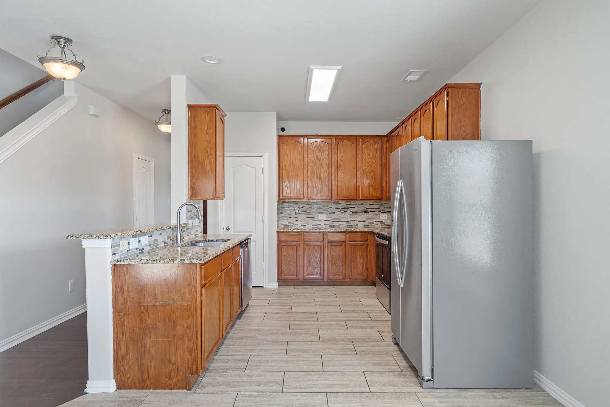 Single Family Residence For Sale in Hunt County , 141 Toma Hawk Drive, Greenville, Texas 75402, 4 Bedroom, 3 Bathroom, 2 Garage spaces, 2,507 Sqft, built in 2004, mls#21358741, Real Estate Agent in Greenville, Homes For Sale in Hunt county, Homes For Sale in Greenville, Realtor in Greenville Texas, Real Estate Brokerage Independent Realty Texas, Luminita Cordes Realtor