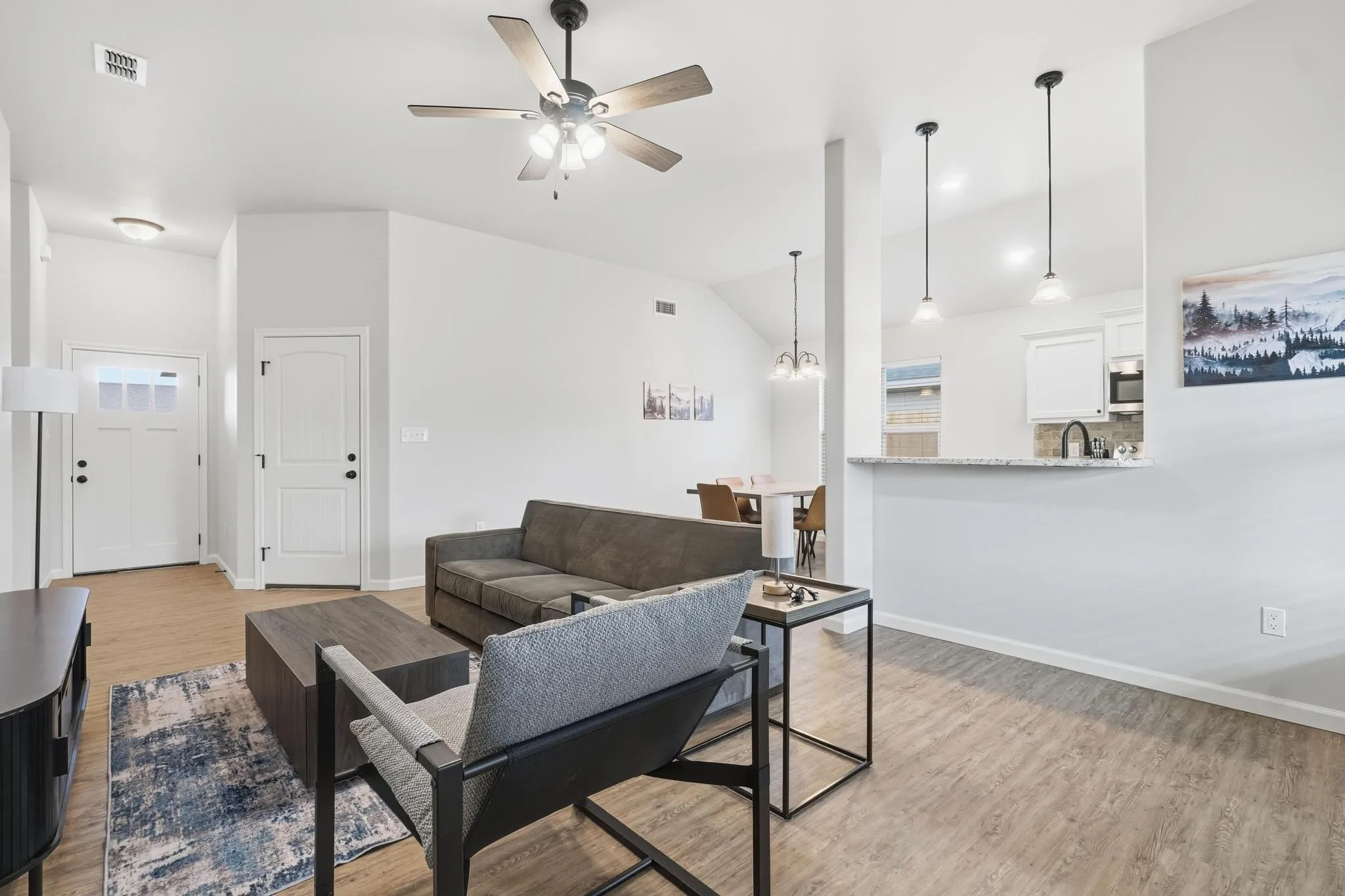 Per seller, these are pictures of an identical house but not the exact house.