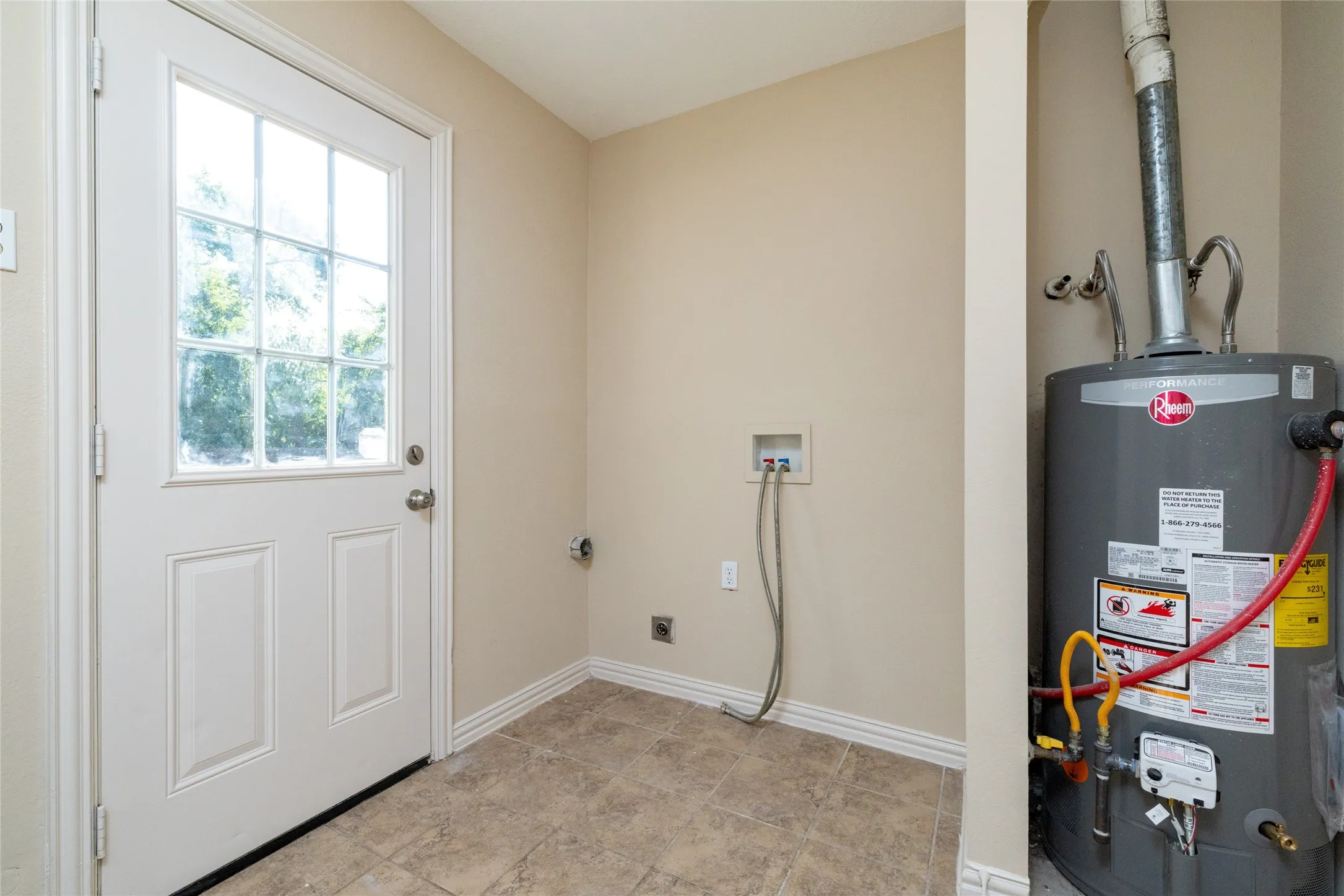 Single Family Residence For Sale in Dallas County , 2906 Harvard Street N, Irving, Texas 75062, 3 Bedroom, 2 Bathroom, 1 Garage spaces, 1,253 Sqft, built in 1963, mls#21358662, Real Estate Agent in Irving, Homes For Sale in Dallas county, Homes For Sale in Irving, Realtor in Irving Texas, Real Estate Brokerage Independent Realty Texas, Luminita Cordes Realtor