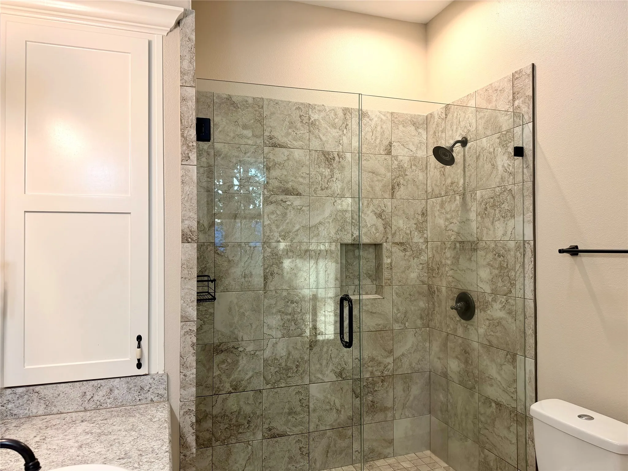 Single Family Residence For Sale in Henderson County , 7055 Joyce Street, Eustace, Texas 75124, 3 Bedroom, 2 Bathroom, 2 Garage spaces, 1,429 Sqft, built in 2018, mls#21358859, Real Estate Agent in Eustace, Homes For Sale in Henderson county, Homes For Sale in Eustace, Realtor in Eustace Texas, Real Estate Brokerage Independent Realty Texas, Luminita Cordes Realtor