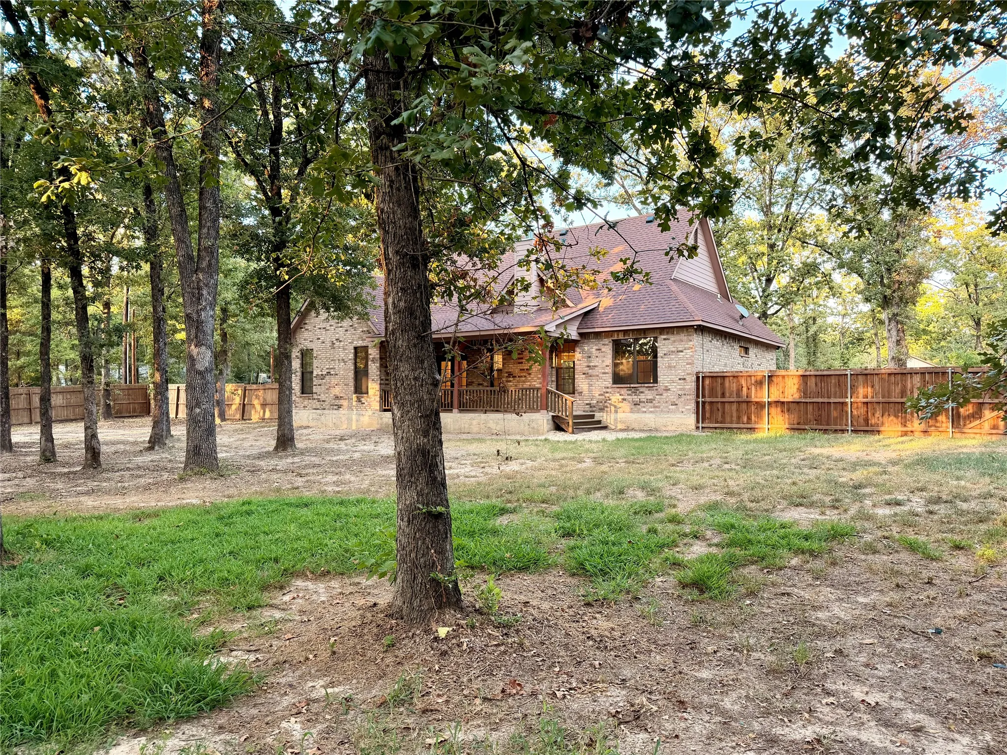 Single Family Residence For Sale in Henderson County , 7055 Joyce Street, Eustace, Texas 75124, 3 Bedroom, 2 Bathroom, 2 Garage spaces, 1,429 Sqft, built in 2018, mls#21358859, Real Estate Agent in Eustace, Homes For Sale in Henderson county, Homes For Sale in Eustace, Realtor in Eustace Texas, Real Estate Brokerage Independent Realty Texas, Luminita Cordes Realtor