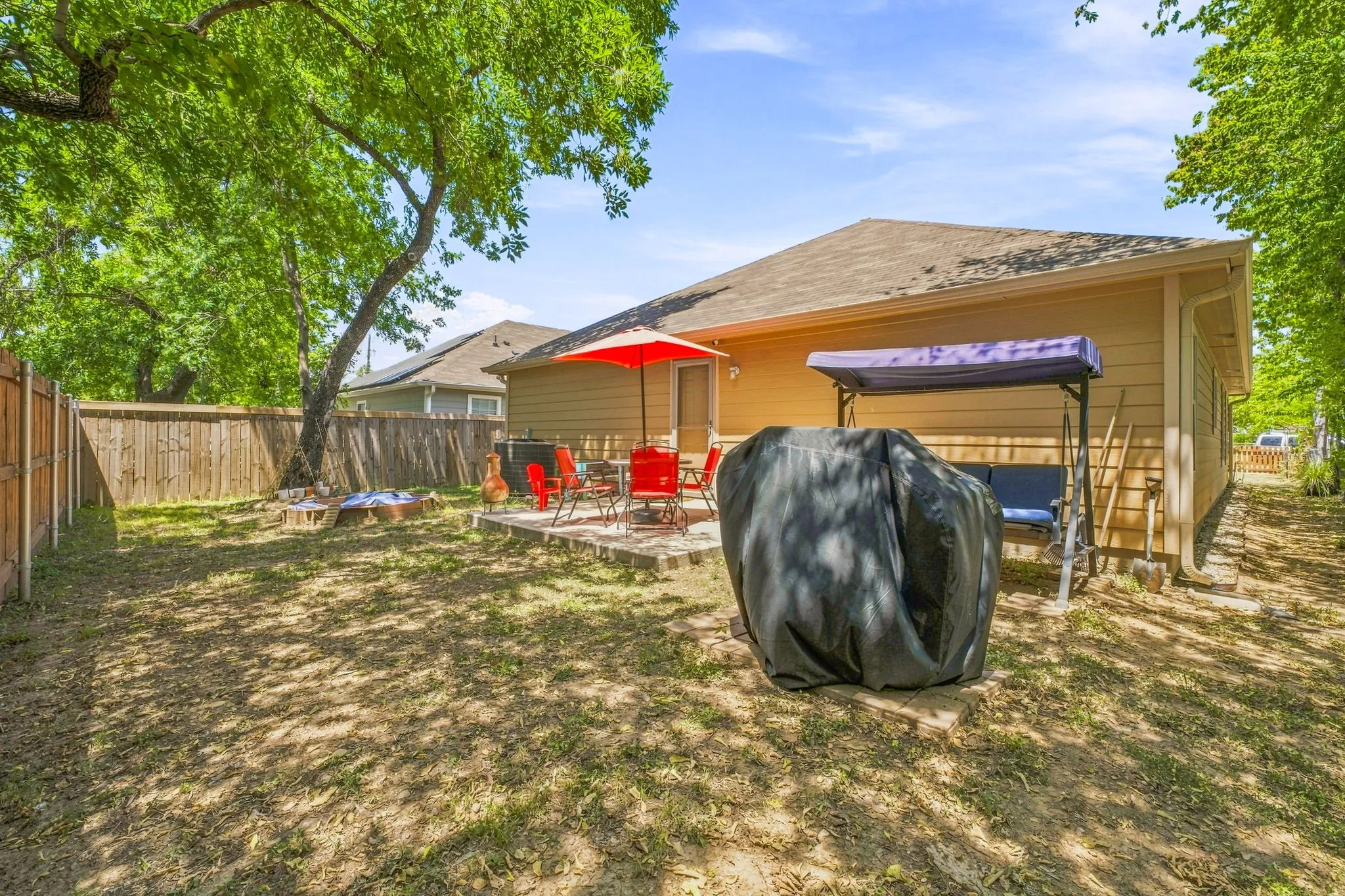 Single Family Residence For Sale in Palo Pinto County , 1006 SE 3rd Street, Mineral Wells, Texas 76067, 3 Bedroom, 2 Bathroom, 2 Garage spaces, 1,481 Sqft, built in 2022, mls#21357536, Real Estate Agent in Mineral Wells, Homes For Sale in Palo Pinto county, Homes For Sale in Mineral Wells, Realtor in Mineral Wells Texas, Real Estate Brokerage Independent Realty Texas, Luminita Cordes Realtor