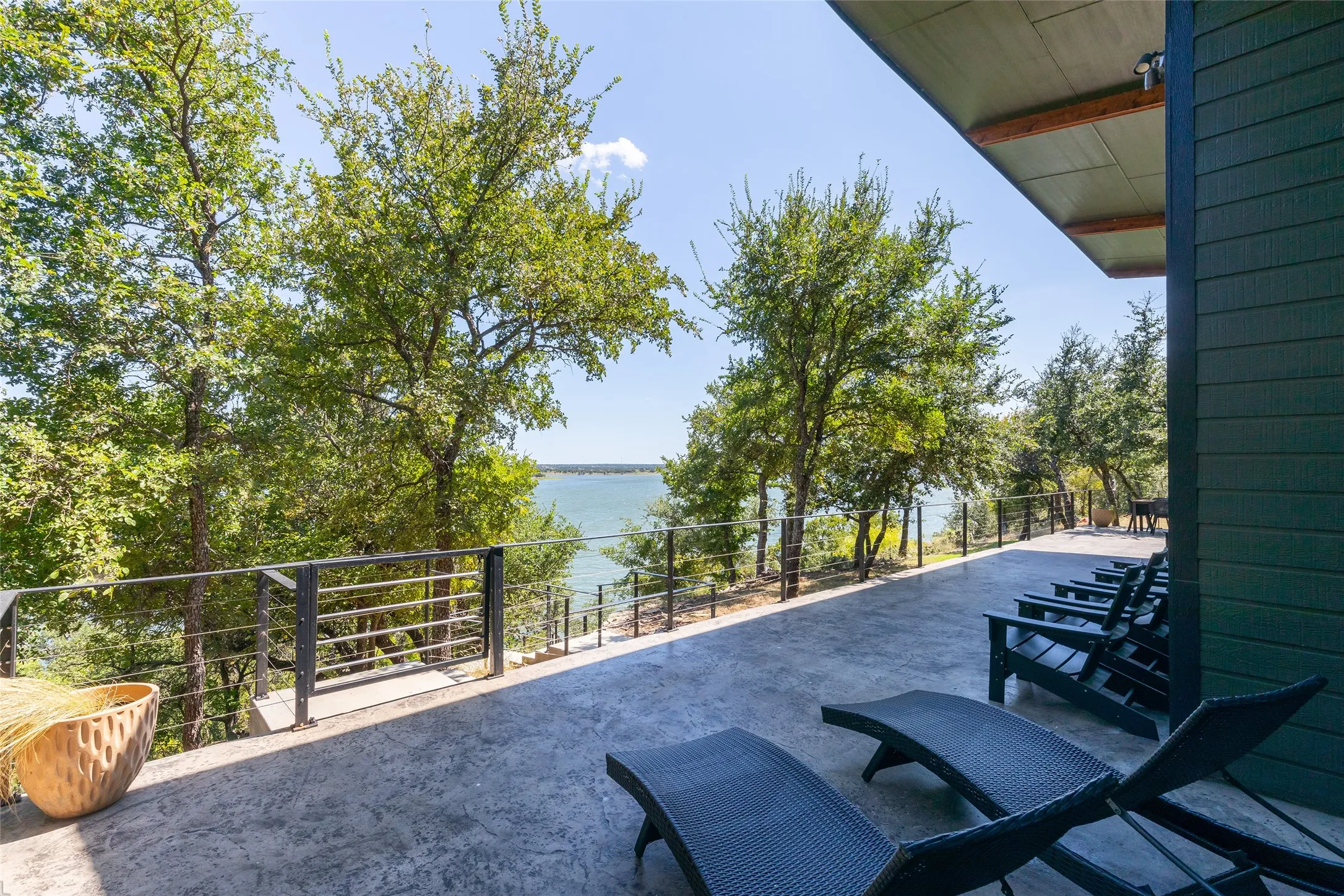 Single Family Residence For Sale in Brown County , 632 Oak Point Drive, May, Texas 76857, 3 Bedroom, 3 Bathroom, 2 Garage spaces, 2,410 Sqft, built in 2022, mls#21358709, Real Estate Agent in May, Homes For Sale in Brown county, Homes For Sale in May, Realtor in May Texas, Real Estate Brokerage Independent Realty Texas, Luminita Cordes Realtor