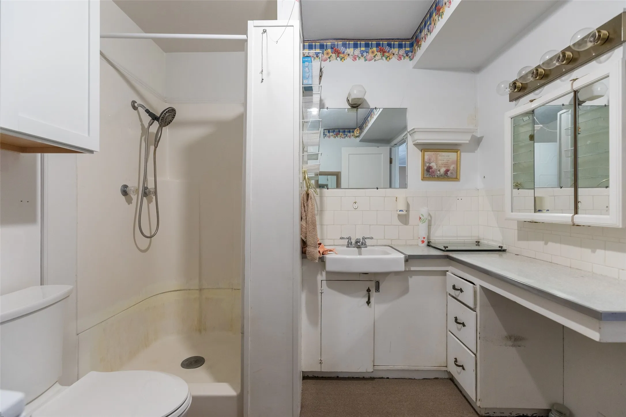 Single Family Residence For Sale in Taylor County , 2610 S 25th Street, Abilene, Texas 79605, 3 Bedroom, 2 Bathroom, 2 Garage spaces, 1,450 Sqft, built in 1941, mls#21356758, Real Estate Agent in Abilene, Homes For Sale in Taylor county, Homes For Sale in Abilene, Realtor in Abilene Texas, Real Estate Brokerage Independent Realty Texas, Luminita Cordes Realtor