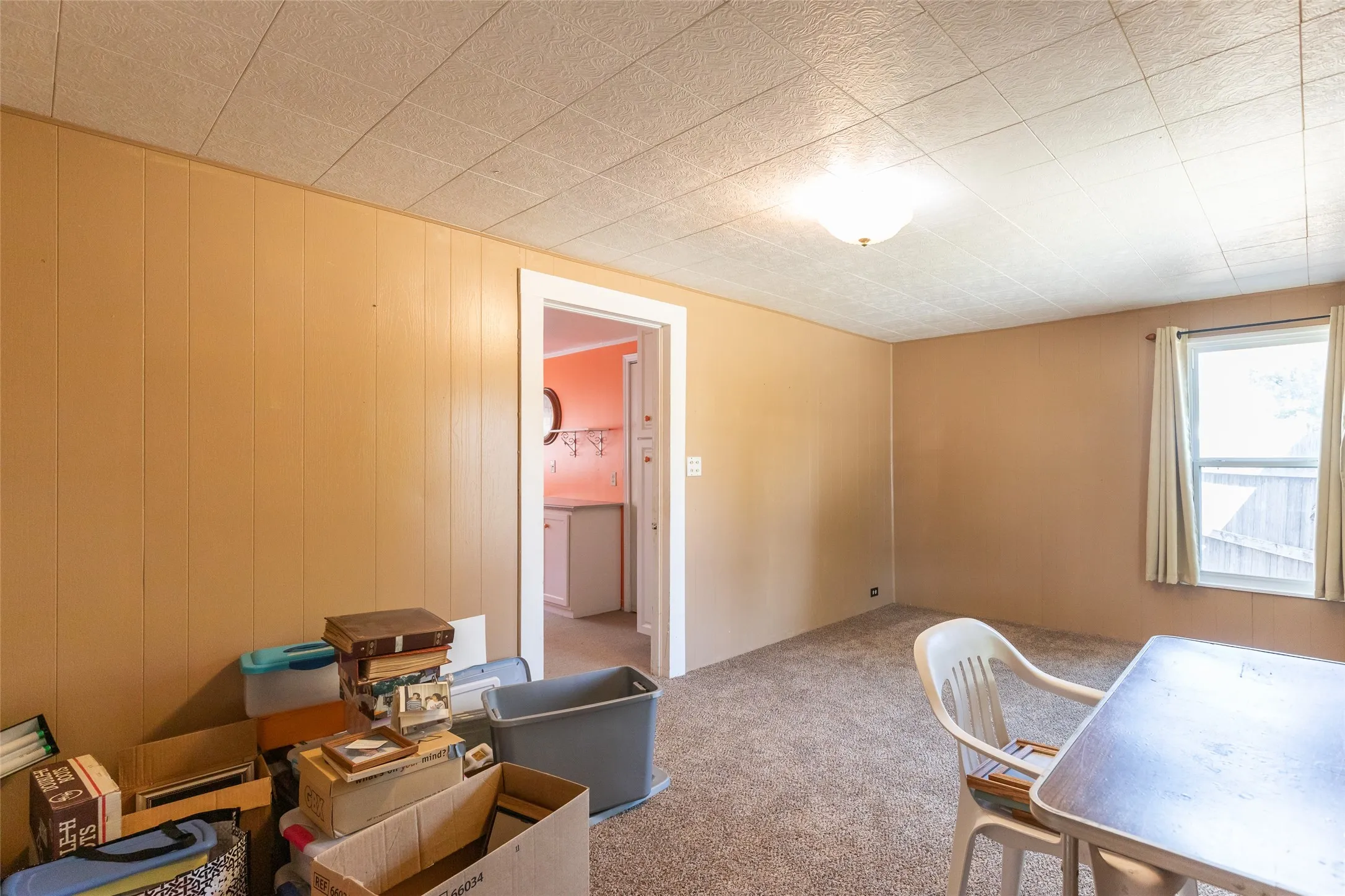 Single Family Residence For Sale in Taylor County , 2610 S 25th Street, Abilene, Texas 79605, 3 Bedroom, 2 Bathroom, 2 Garage spaces, 1,450 Sqft, built in 1941, mls#21356758, Real Estate Agent in Abilene, Homes For Sale in Taylor county, Homes For Sale in Abilene, Realtor in Abilene Texas, Real Estate Brokerage Independent Realty Texas, Luminita Cordes Realtor