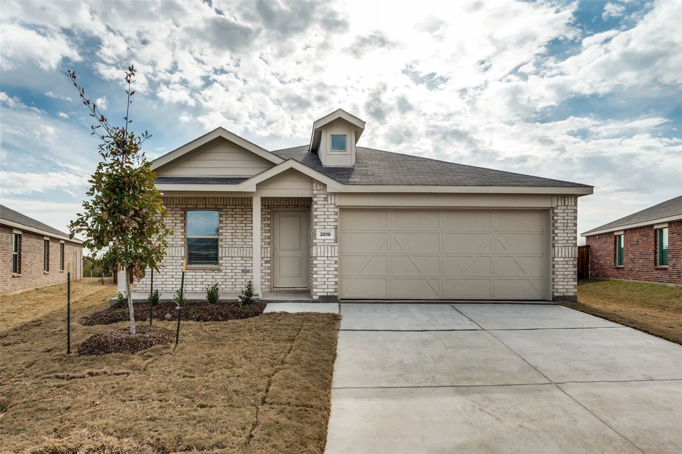 Single Family Residence For Rent in Denton County , 2816 Green Hill Way, Little Elm, Texas 75068, 3 Bedroom, 2 Bathroom, 2 Garage spaces, 1,481 Sqft, built in 2023, Price $2,100, mls#21358872, Real Estate Agent in Little Elm, Homes For Rent in Denton county, Homes For Rent in Little Elm, Realtor in Little Elm Texas, Real Estate Brokerage Independent Realty Texas, Luminita Cordes Realtor