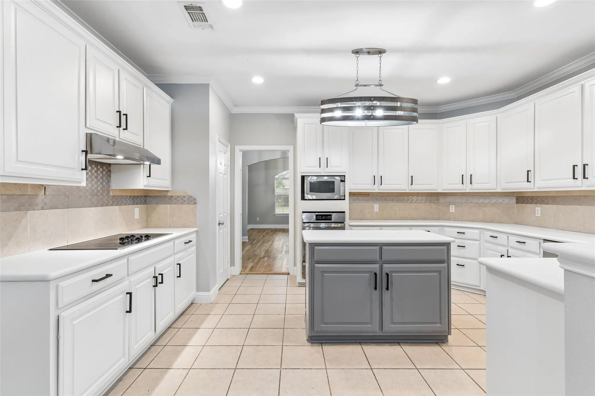 Single Family Residence For Sale in Dallas County , 5912 Crestberry Lane, Sachse, Texas 75048, 4 Bedroom, 3 Bathroom, 2 Garage spaces, 3,730 Sqft, built in 2000, mls#21357885, Real Estate Agent in Sachse, Homes For Sale in Dallas county, Homes For Sale in Sachse, Realtor in Sachse Texas, Real Estate Brokerage Independent Realty Texas, Luminita Cordes Realtor