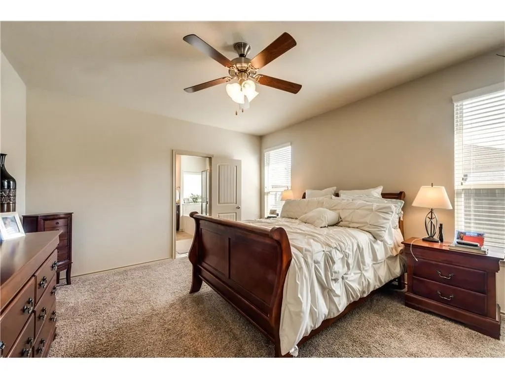 Single Family Residence For Rent in Tarrant County , 313 Delgany Trail, Fort Worth, Texas 76052, 4 Bedroom, 2 Bathroom, 2 Garage spaces, 1,793 Sqft, built in 2015, mls#21358786, Real Estate Agent in Fort Worth, Homes For Rent in Tarrant county, Homes For Rent in Fort Worth, Realtor in Fort Worth Texas, Real Estate Brokerage Independent Realty Texas, Luminita Cordes Realtor
