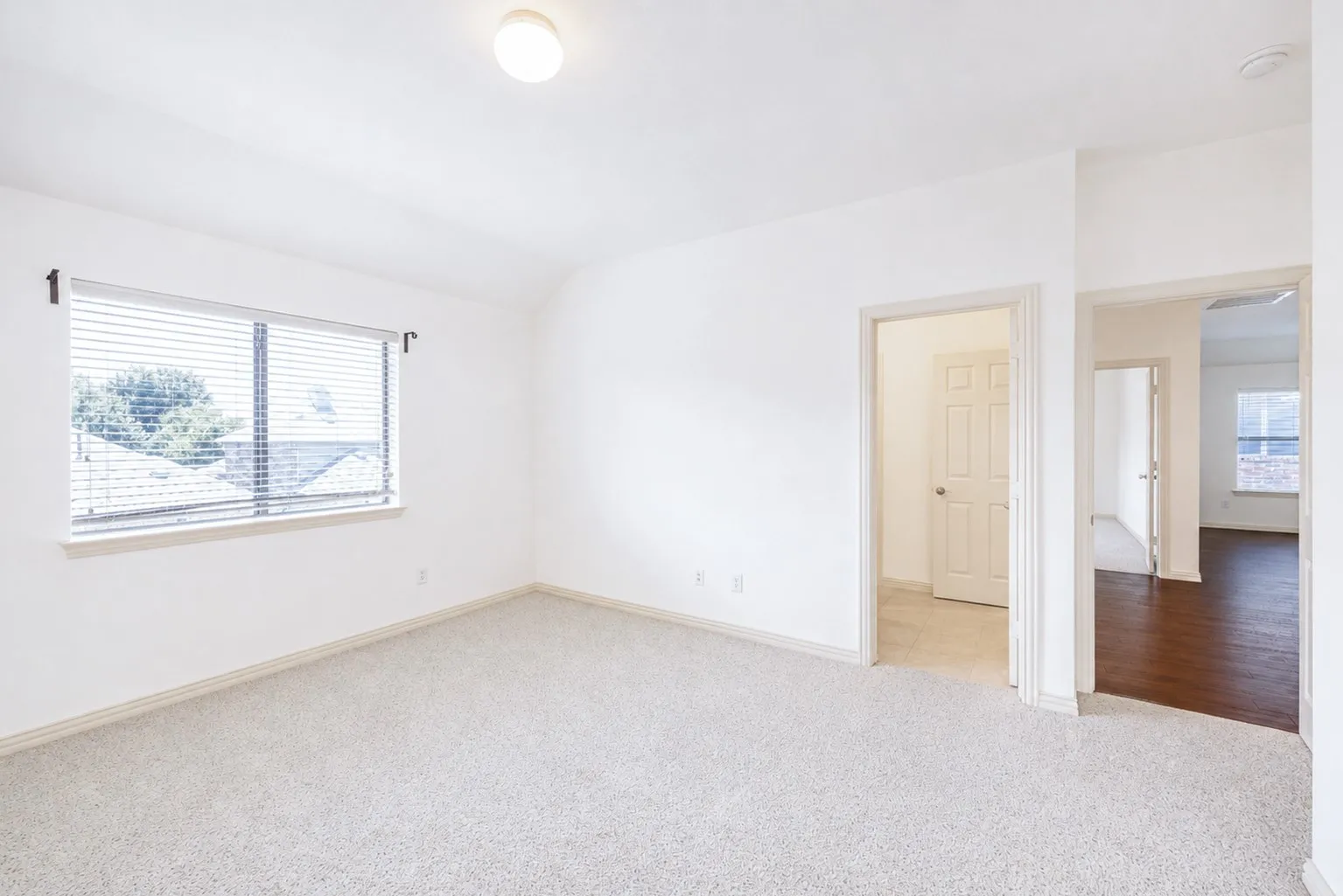 Single Family Residence For Sale in Collin County , 1915 Kirby Lane, Allen, Texas 75013, 5 Bedroom, 3 Bathroom, 2 Garage spaces, 3,270 Sqft, built in 2006, mls#21356547, Real Estate Agent in Allen, Homes For Sale in Collin county, Homes For Sale in Allen, Realtor in Allen Texas, Real Estate Brokerage Independent Realty Texas, Luminita Cordes Realtor
